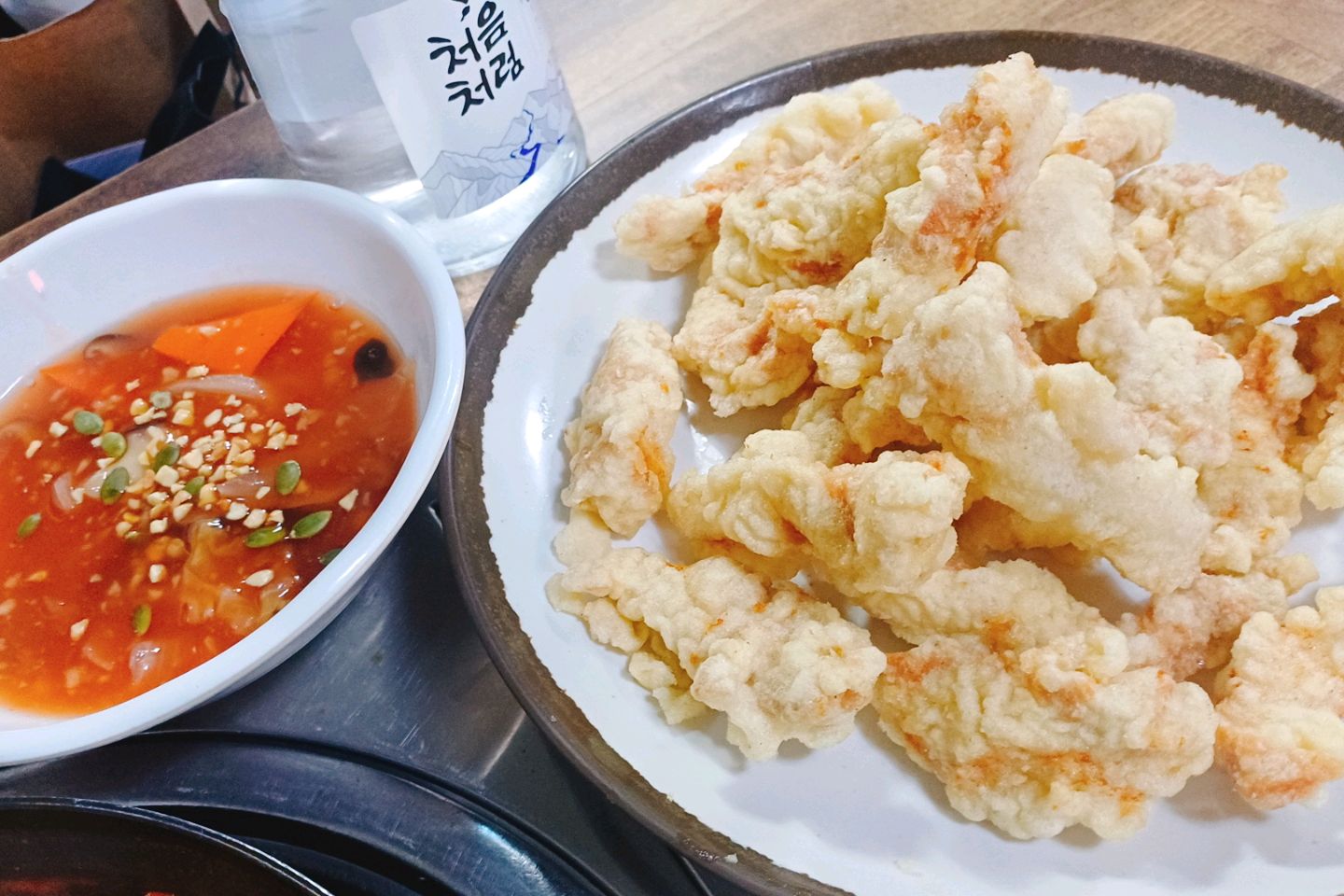 넘넘 잘먹고 갑니당 ~ 짬뽕 중으로 탕수육하고 칼국수 꼭 먹어줘야 아~ 여기 웨이팅이 왜 