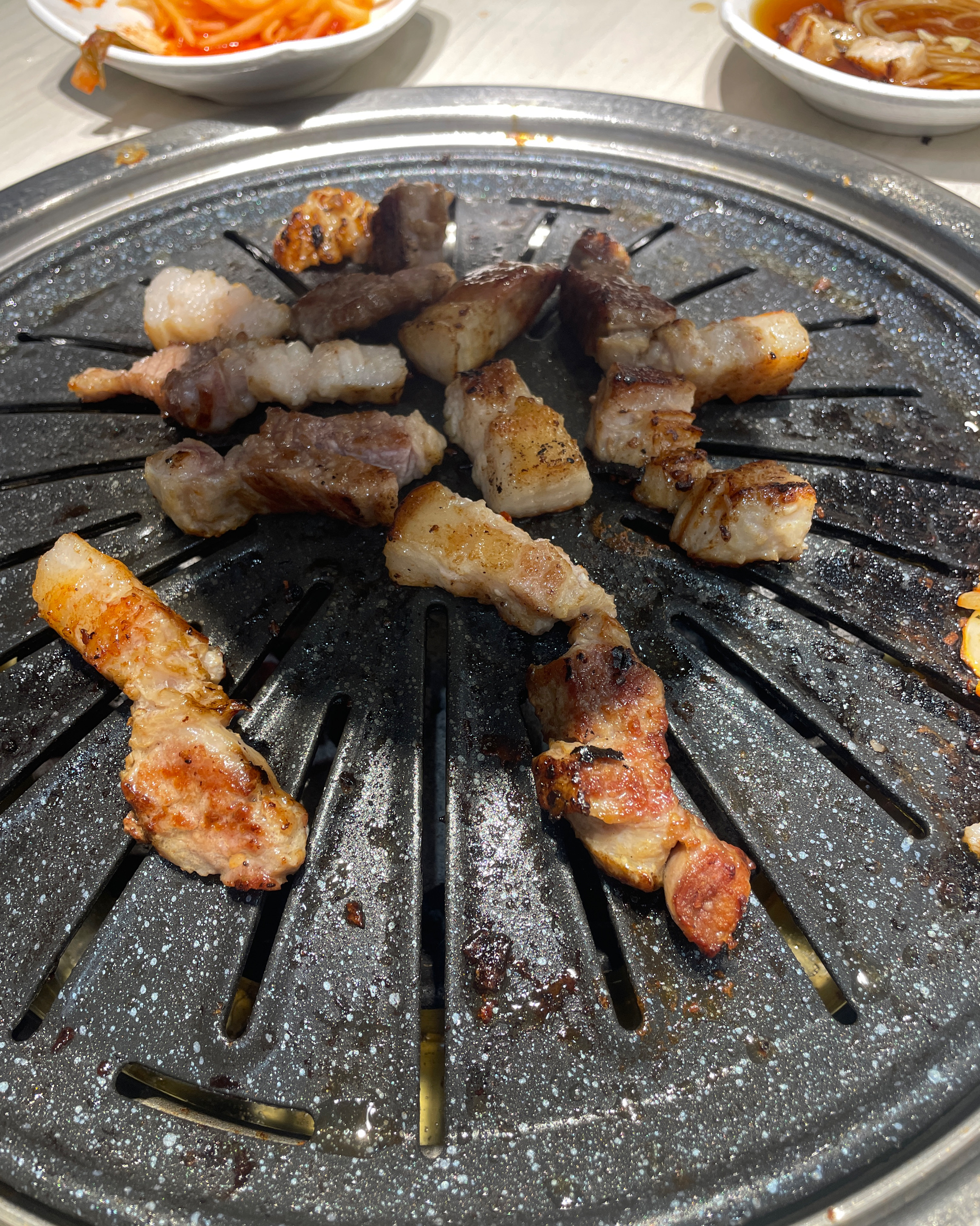 너무너무 맛있어요 삽겹살 짱 완전 쫄깃쫄깃 - 명륜진사갈비 명륜진사갈비 안산본오점