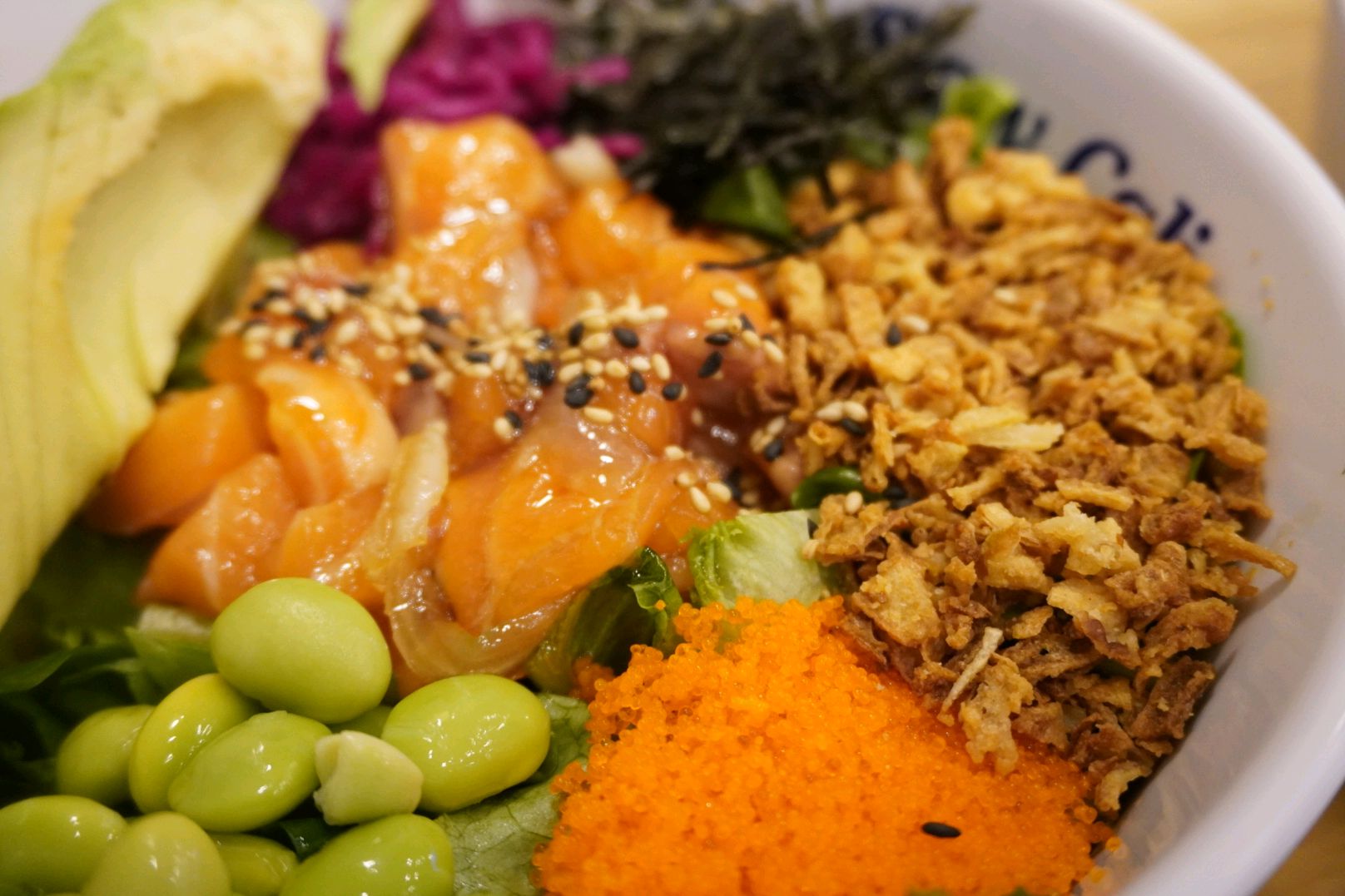 맛있는 연어포케! 아보카도까지 추가해서 더맛나게 먹음 :) 가성비 최고의 건강한 식사 맛있