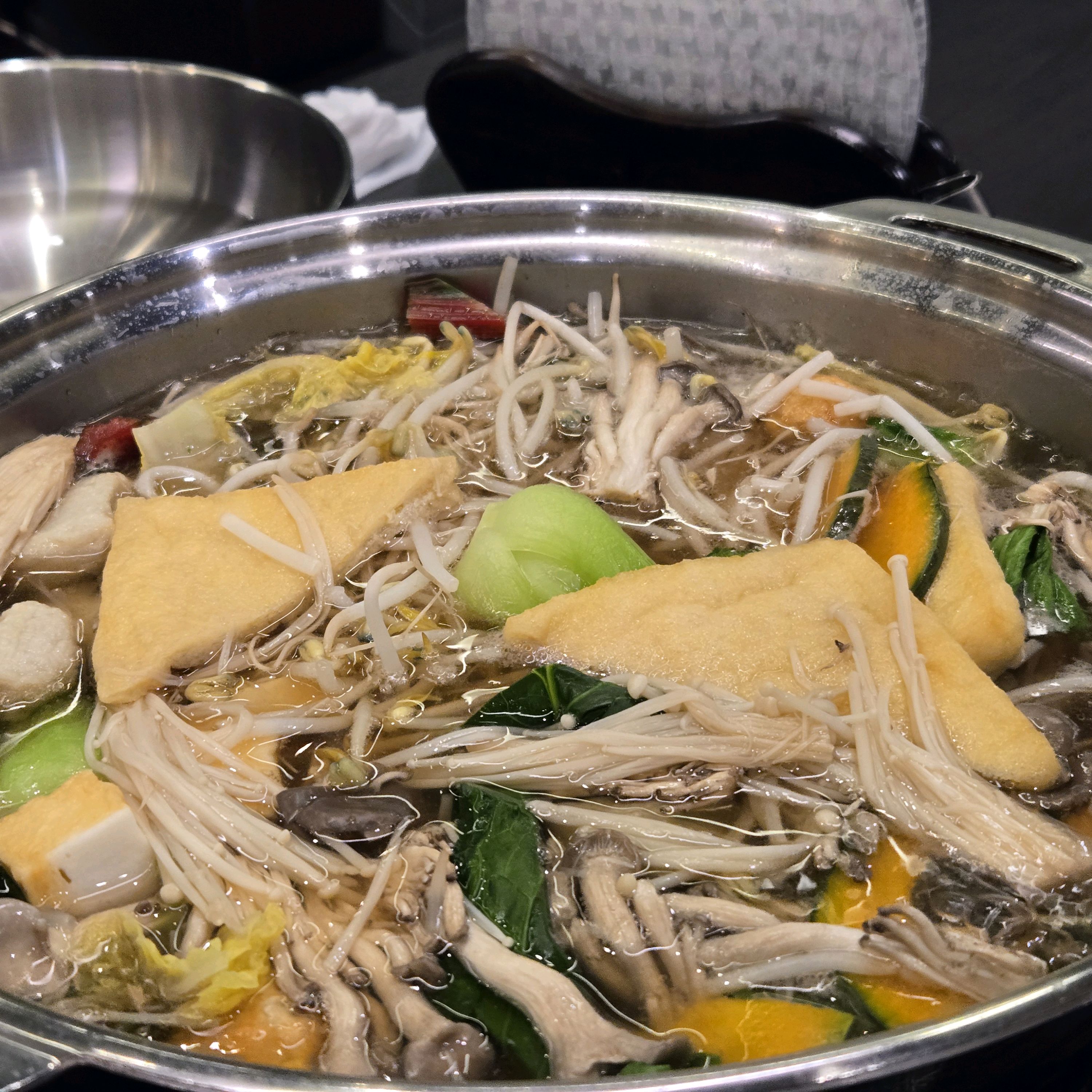 갈때마다 항상 손님이 많더라구요. - 영주 맛집 소담촌 영주점