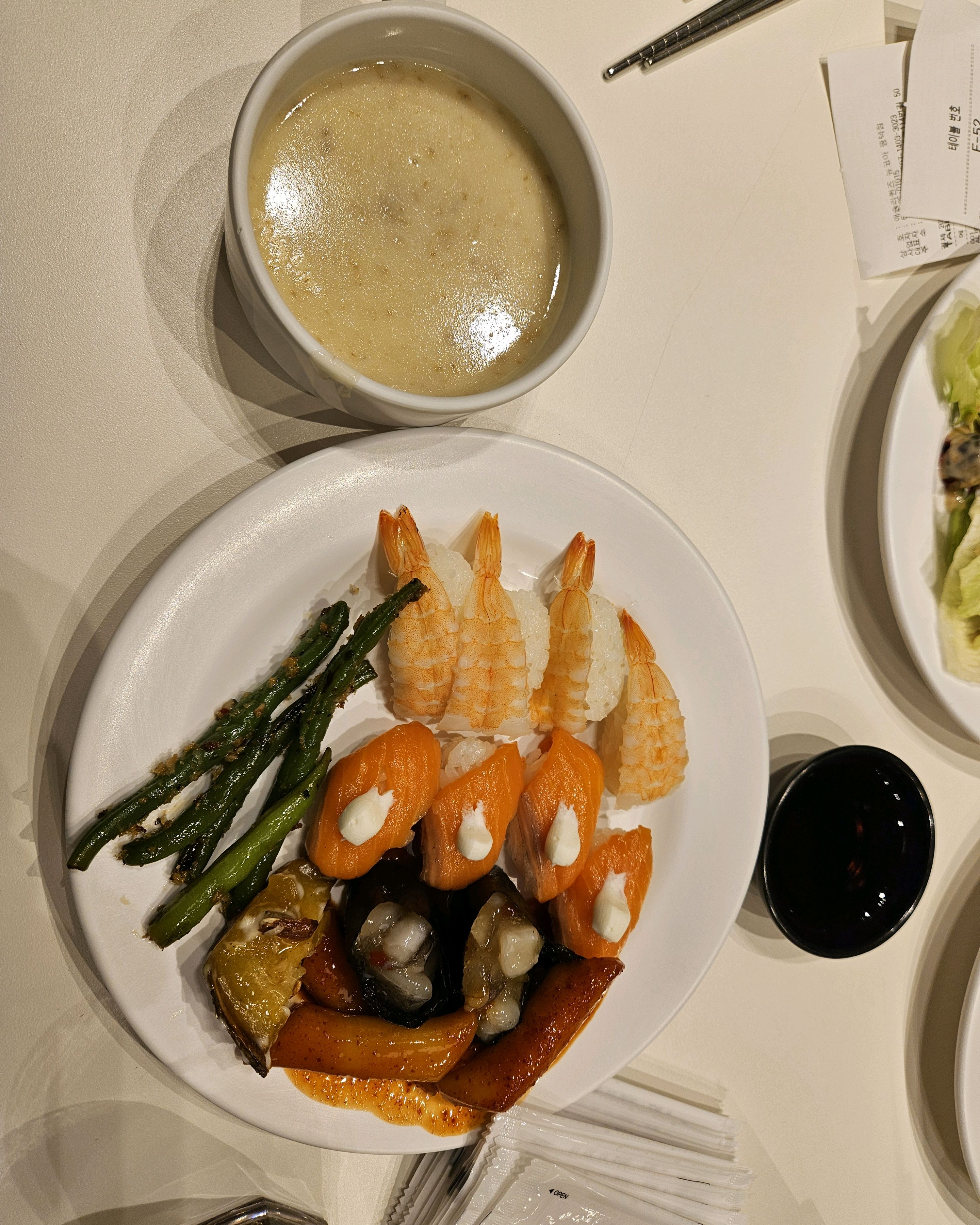 인스타에는 너무 맛있어보이고 과일도 탱글거리는데.. - 비전동 맛집 애슐리퀸즈 뉴코아 평택점