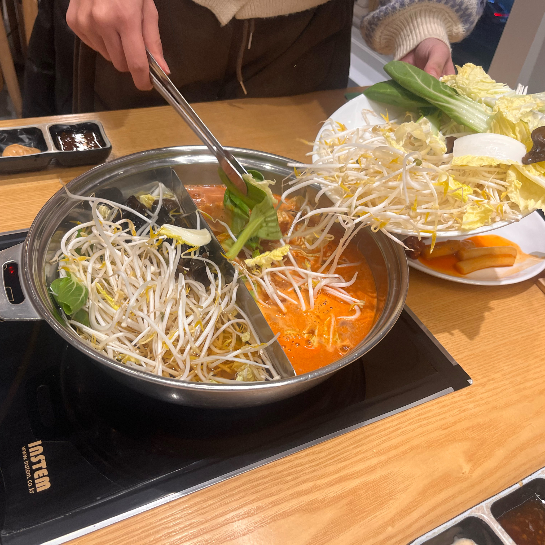 고기, 채소 무한리필이라 엄청 배부르게 먹었어요.. - 기장 정관 맛집 샤브20 기장정관점