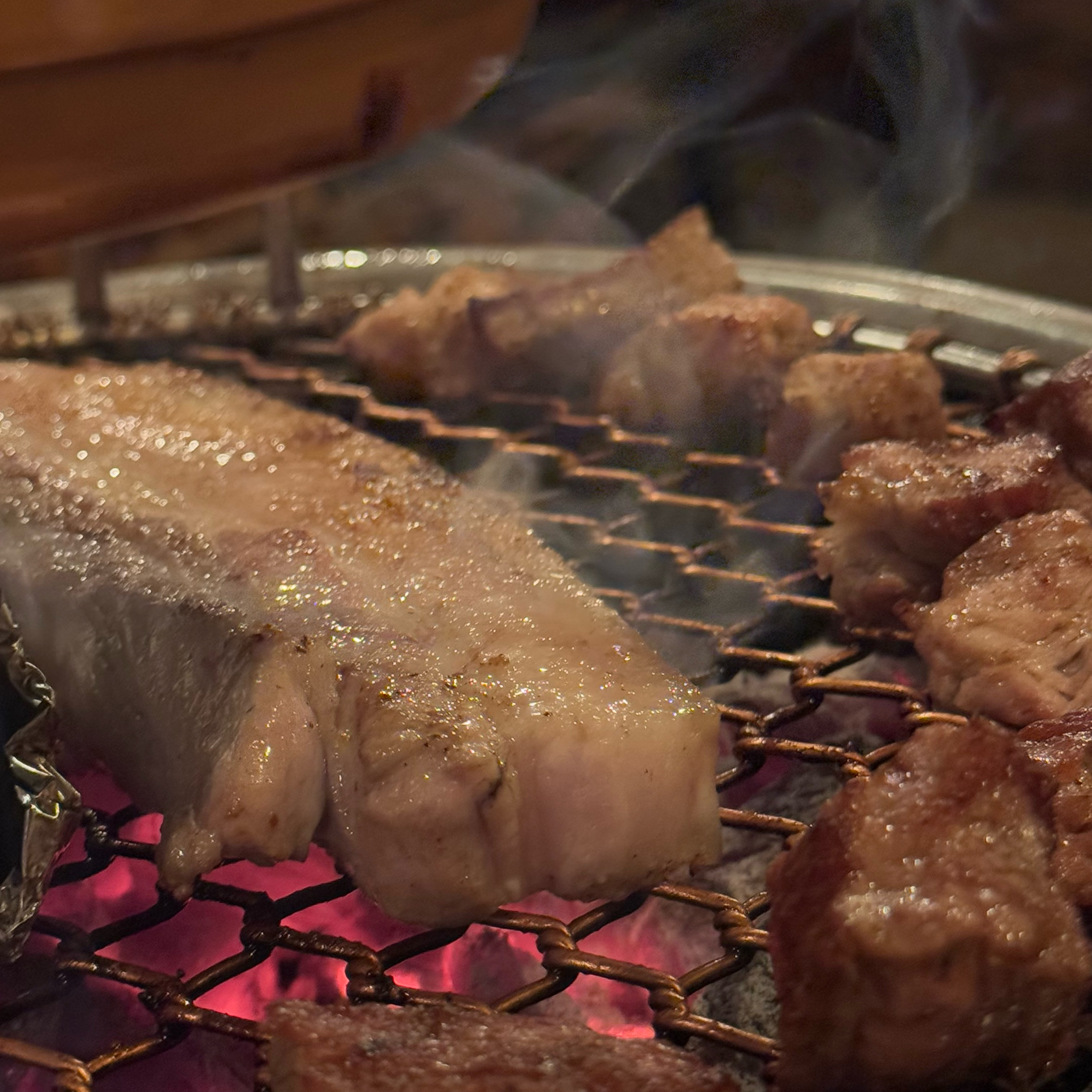 [홍대입구역 맛집 고기꾼김춘배 홍대본점] 직접 가본 로컬 리뷰