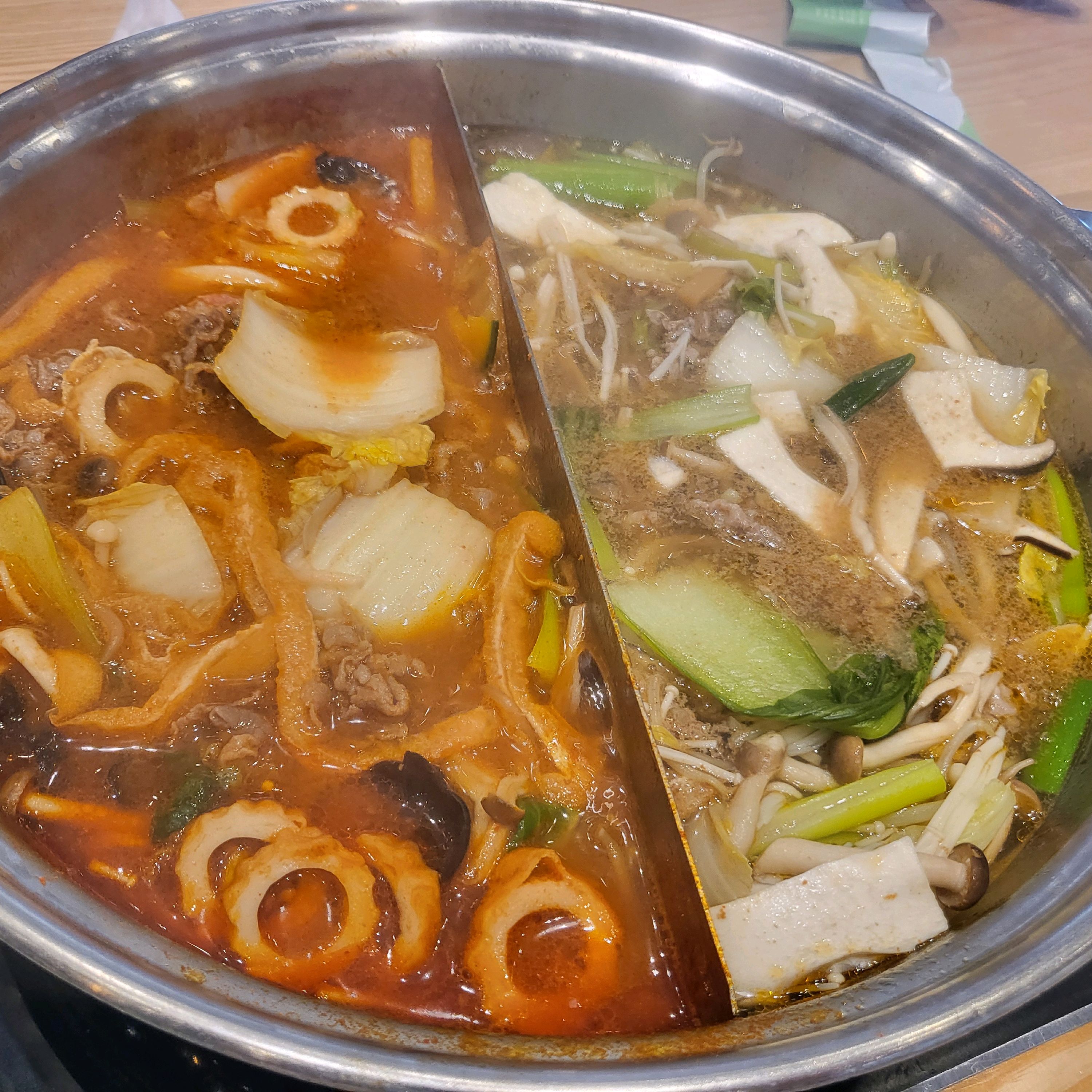근처 일보고엄마랑 방문 원래둘이 샤브조아함 실방문 두번째 - 부산 서면 맛집 샤브20 서면점