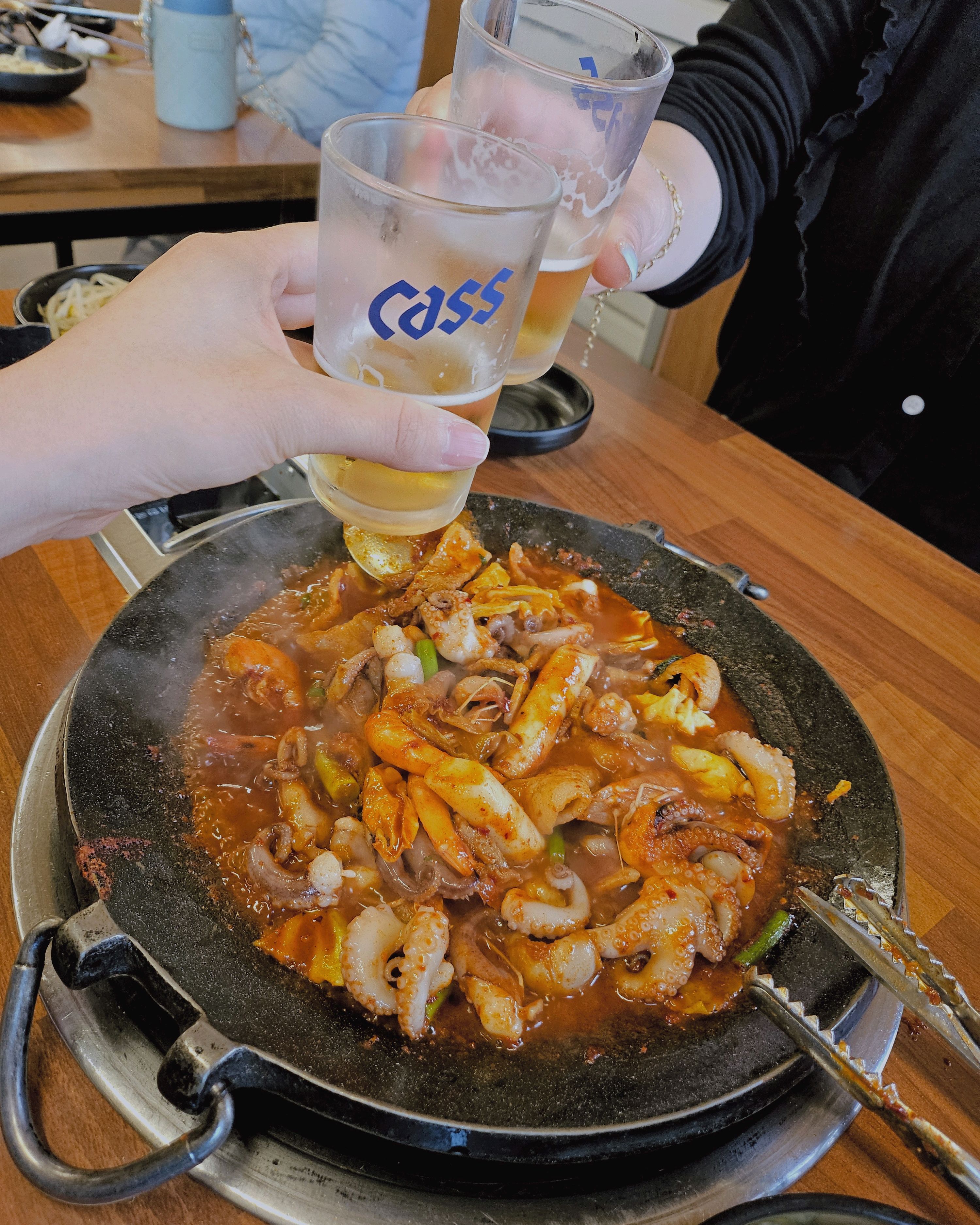 [홍대입구역 맛집 홍스쭈꾸미 홍대본점] 직접 가본 로컬 리뷰