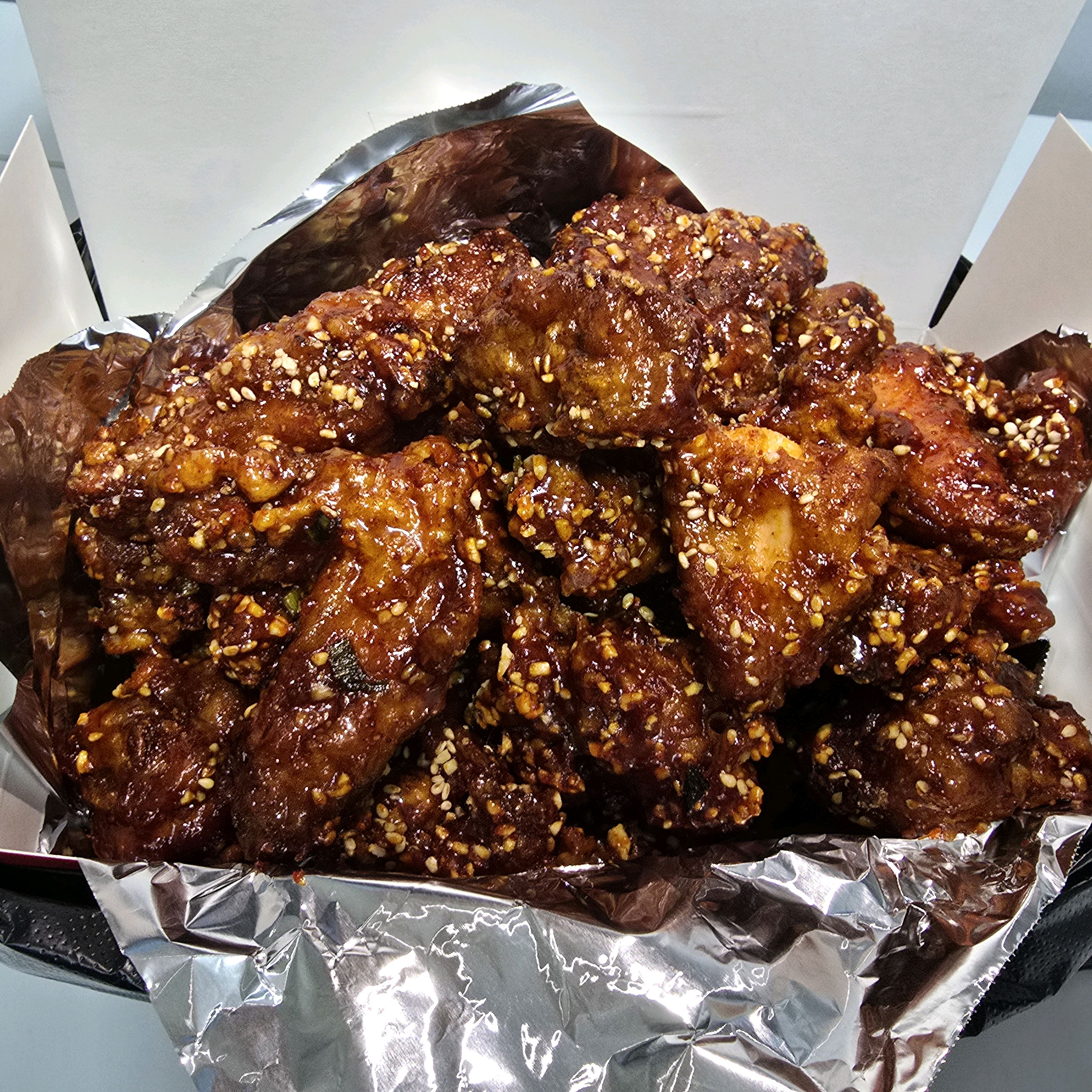 인천 3대 닭강정 맛집이라고 해서 전화로 미리 예약해놓고 포장해왔다. - 인천 맛집 대오통닭