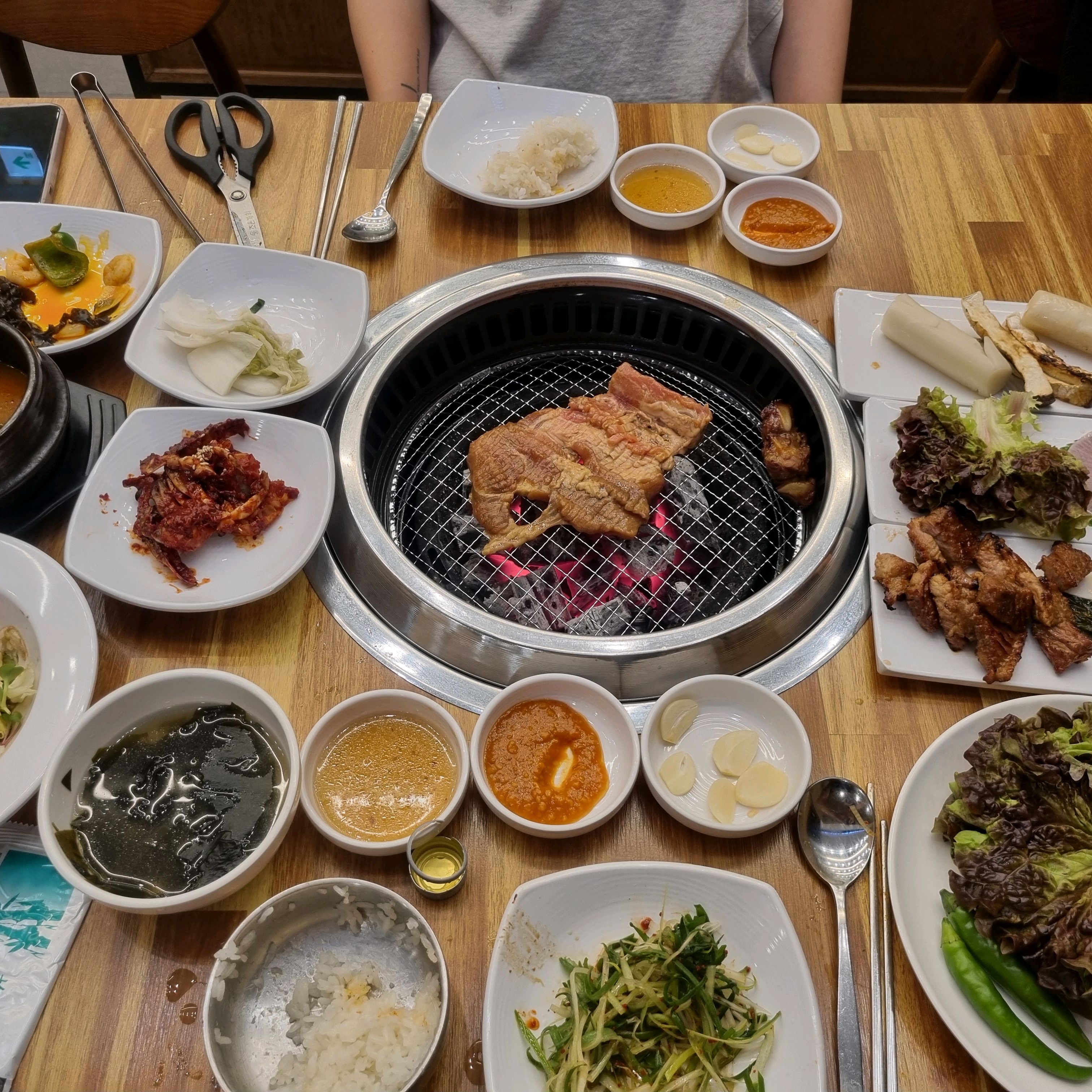 전주 놀러갓다가 먹은 솔가 ㅠㅠ - 대전 맛집 솔가숯불갈비 대전직영점