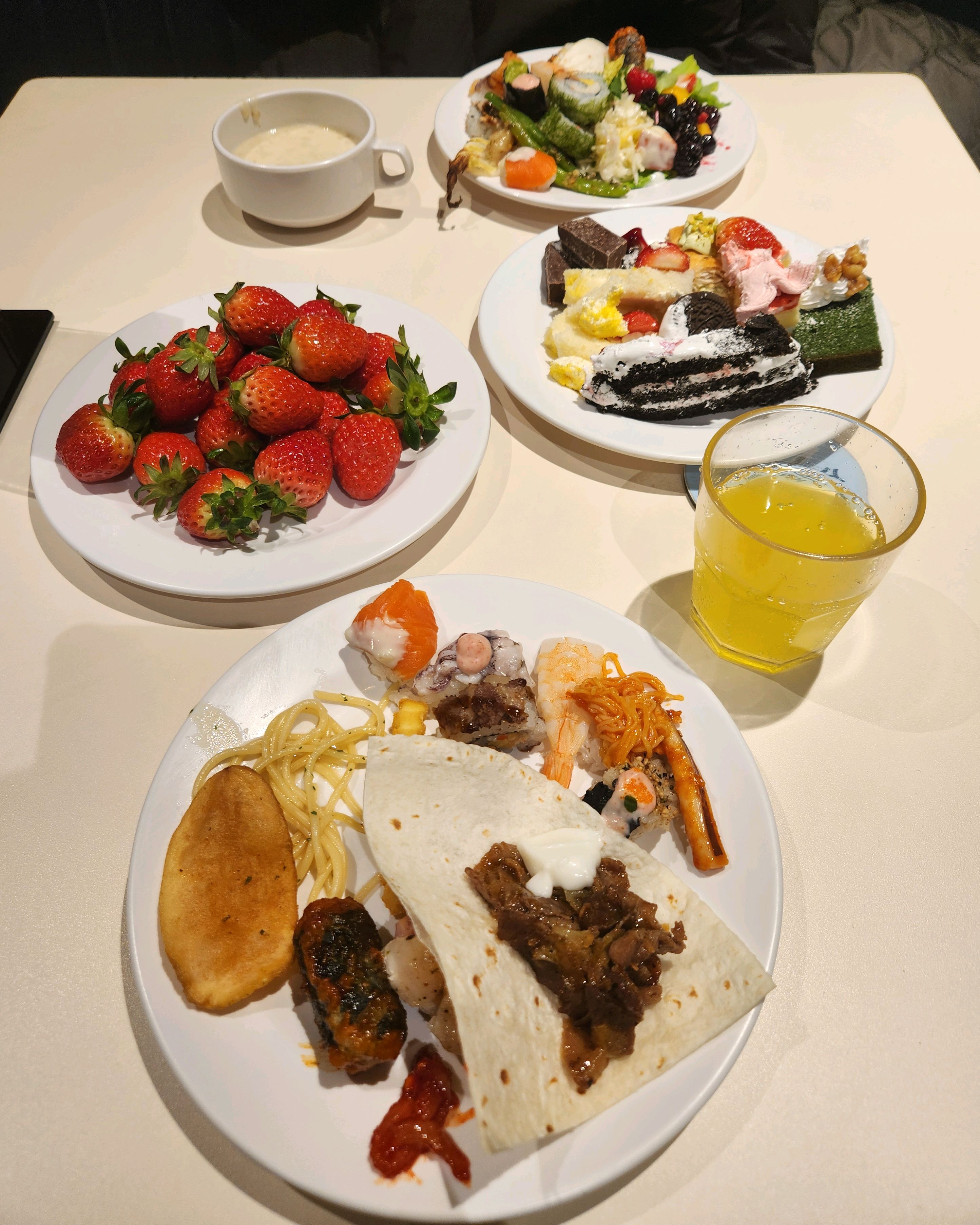 🍓 🍓 🍓 🍓 🍓 🍓🍓🍓🍓🍓🍓🍓🍓🍓🍓🍓🍓 - 가경동 맛집 애슐리퀸즈 NC청주점