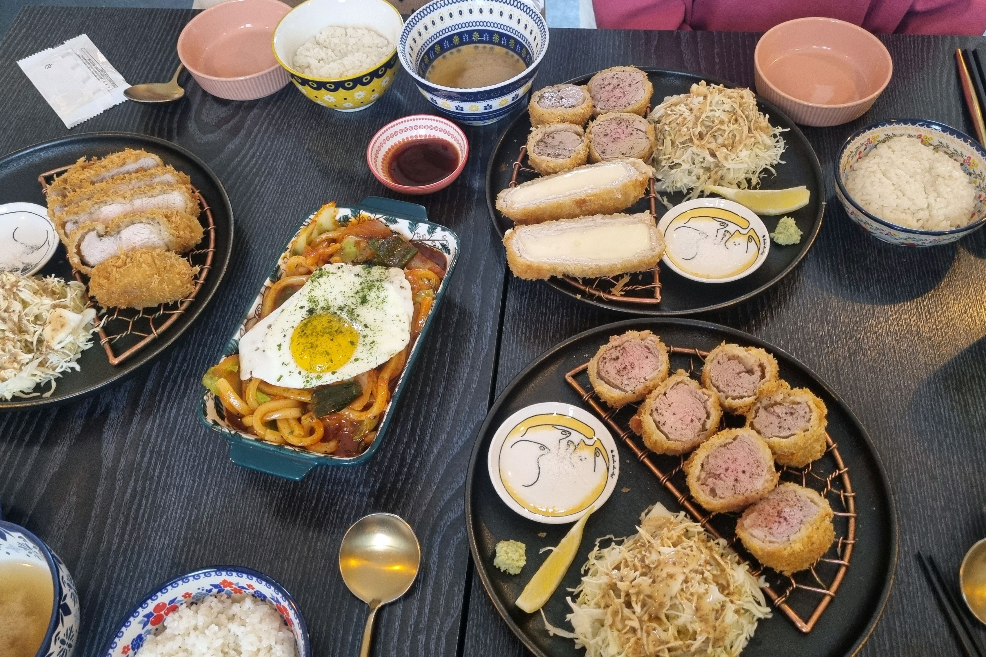 우연히 들어왔다 먹었는데 너무 너무 맛있었네요^^ - 제주 맛집 봉자네상점