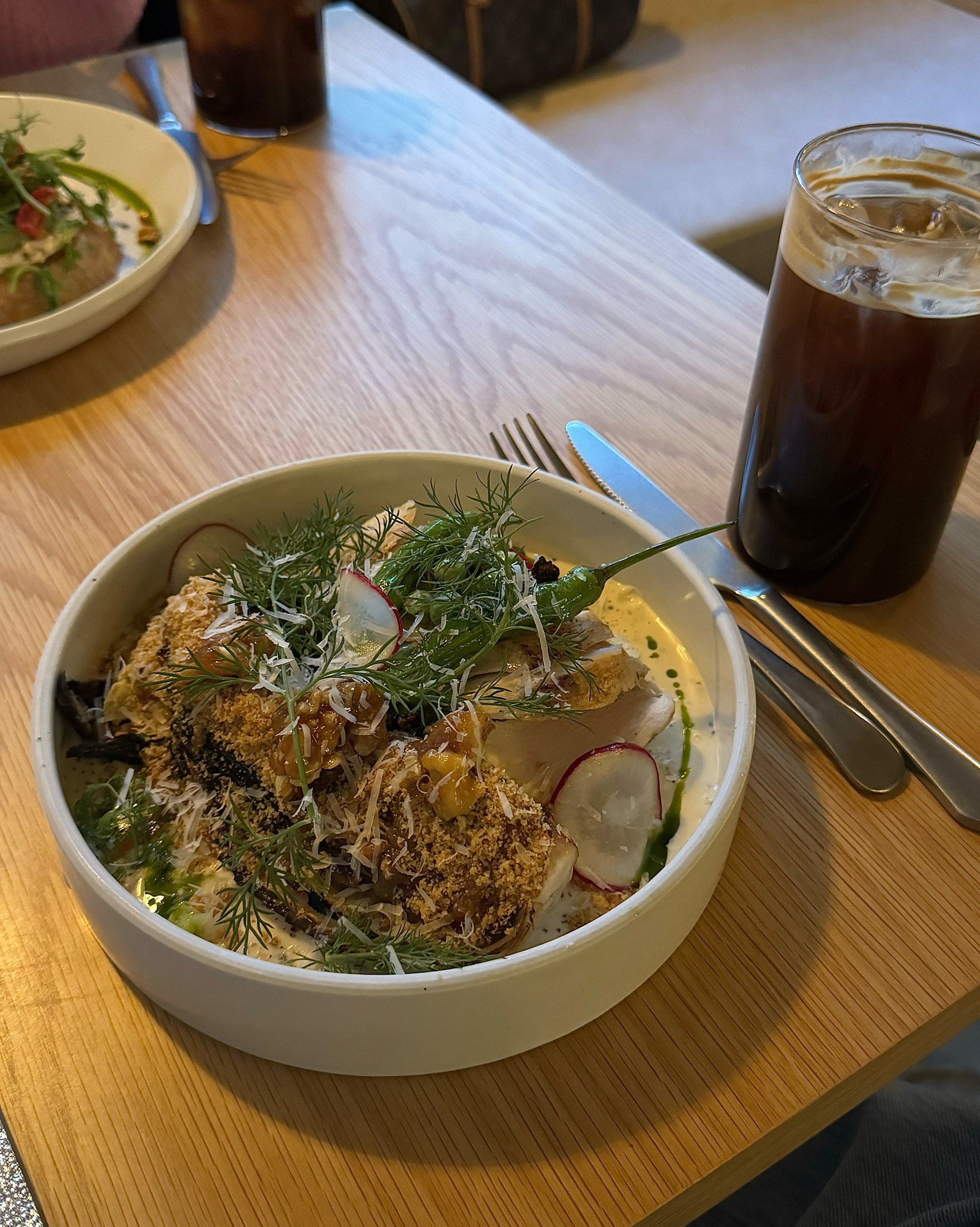 다이어트하느라 검색해서 찾은 맛집인데 애견동반도 되고 - 망원동 맛집 클로벨리