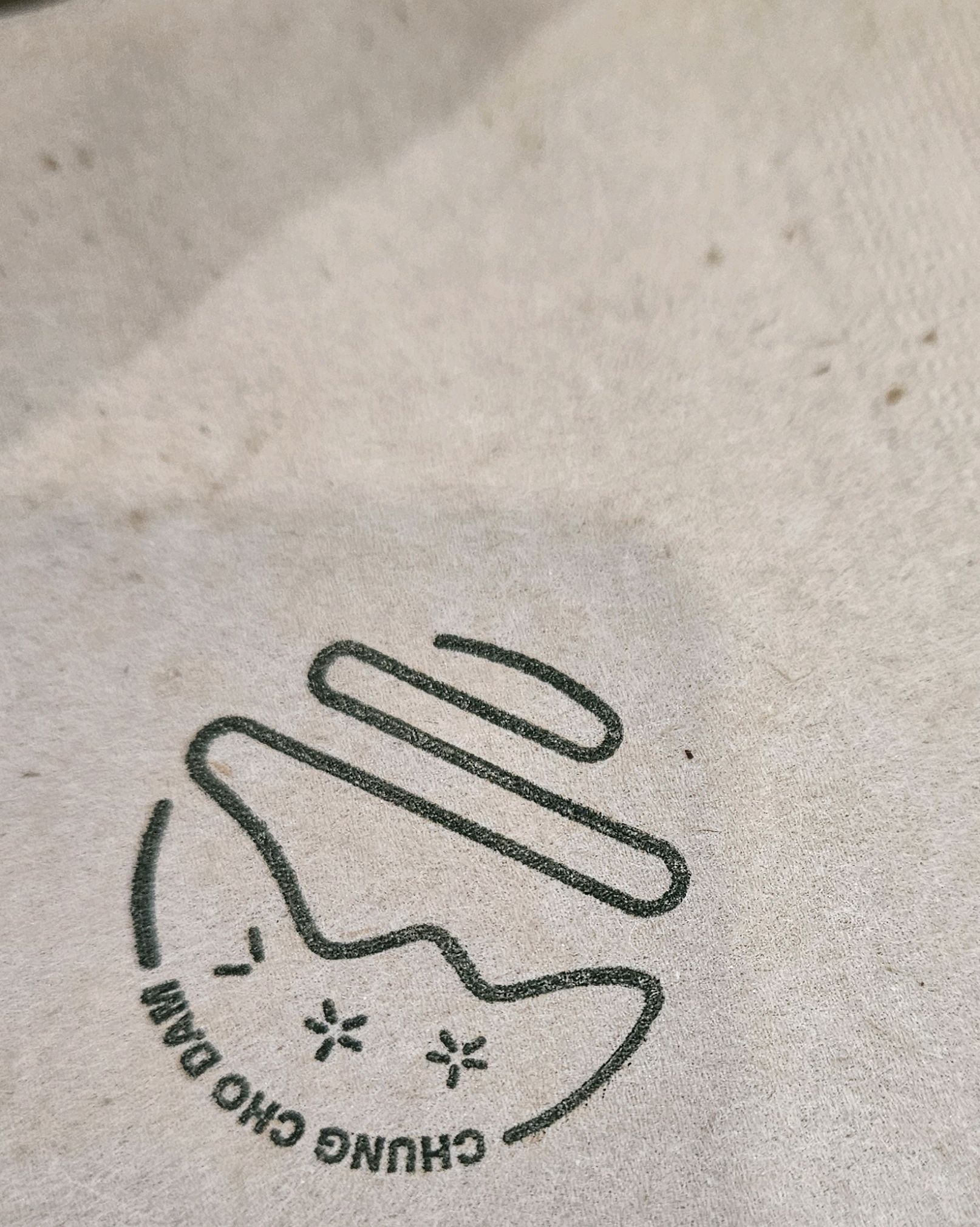 인테리어가 너무 멋져요~~ 특히 음악 음질이 너무 좋아요~~ 그리고 곳곳의 식물들이 제 맘
