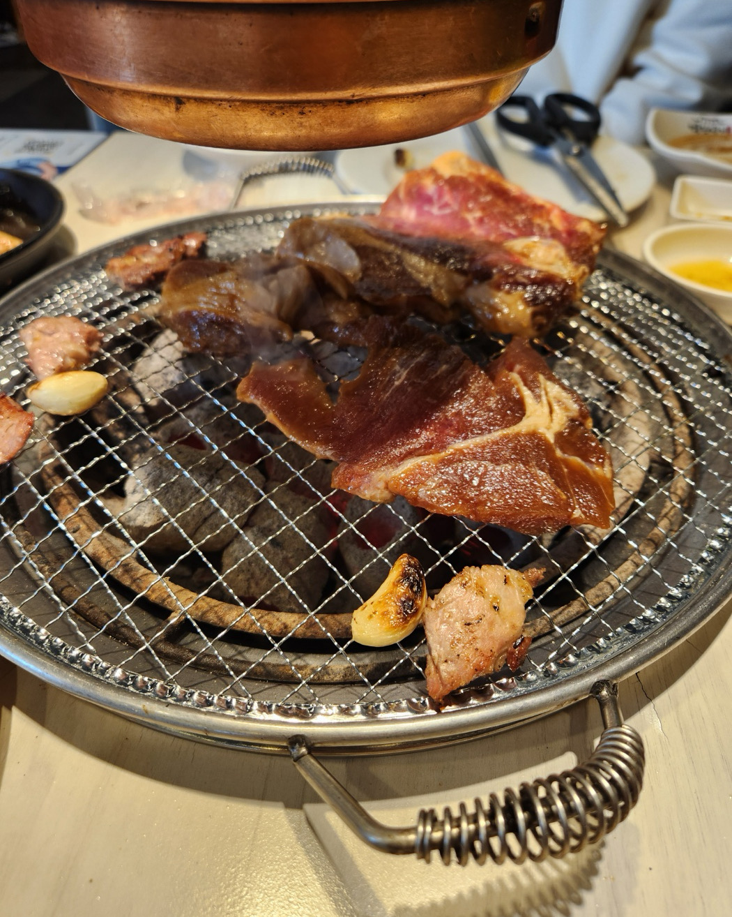 고기가 잡내없이 부드러워서 맛있게 먹었습니다. - 혜화동 맛집 명륜진사갈비 서울성균관대점