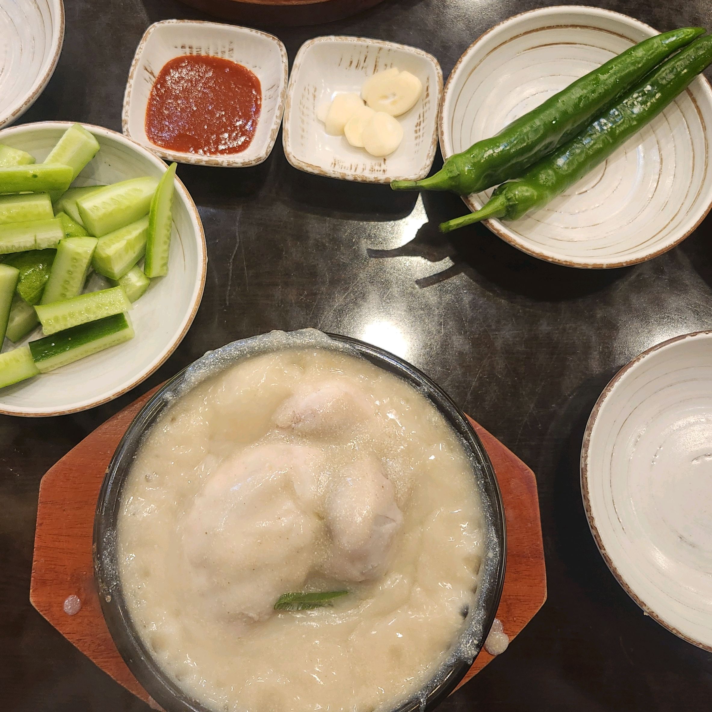 굿 - 인천 맛집 경복궁삼계탕 송도점