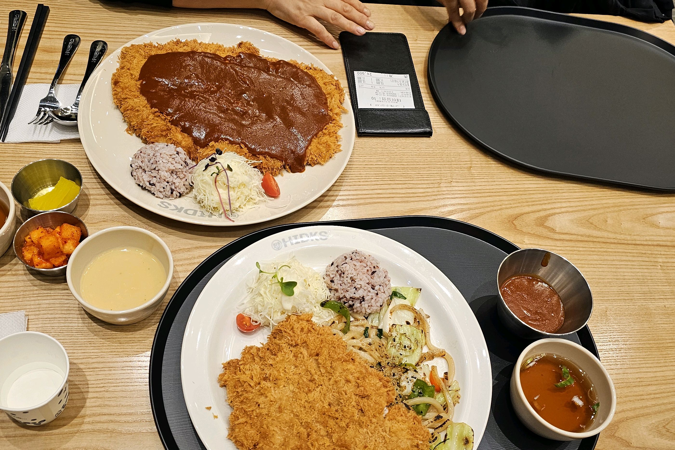 양이 많아요. 우와.. - 거제 상동 맛집 홍익돈까스 거제점