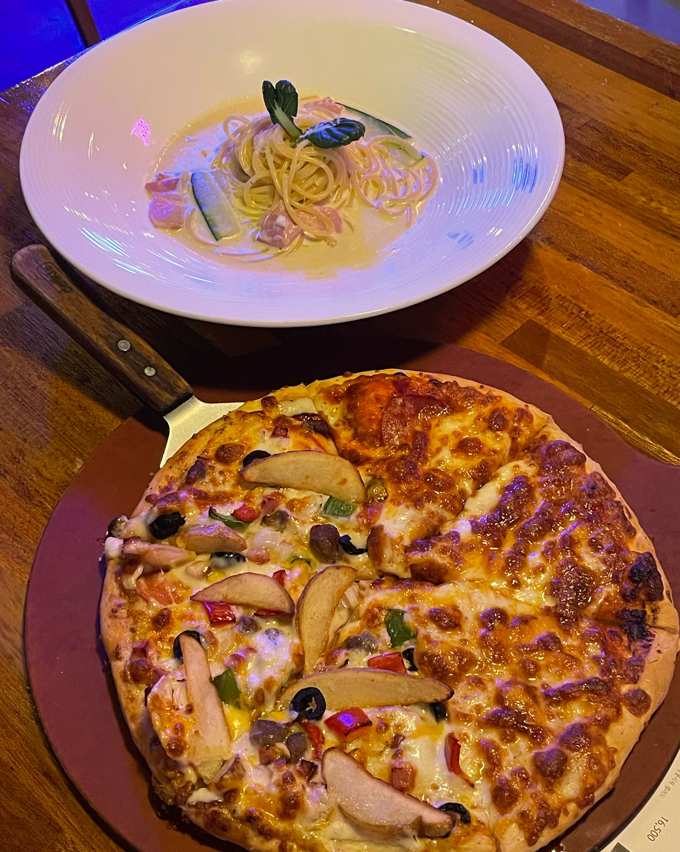 저 원래 부정적인 리뷰 잘 안 쓰거든요 먹고 너무 화가나서 씁니다 - 경포대 맛집 톰스비스트로