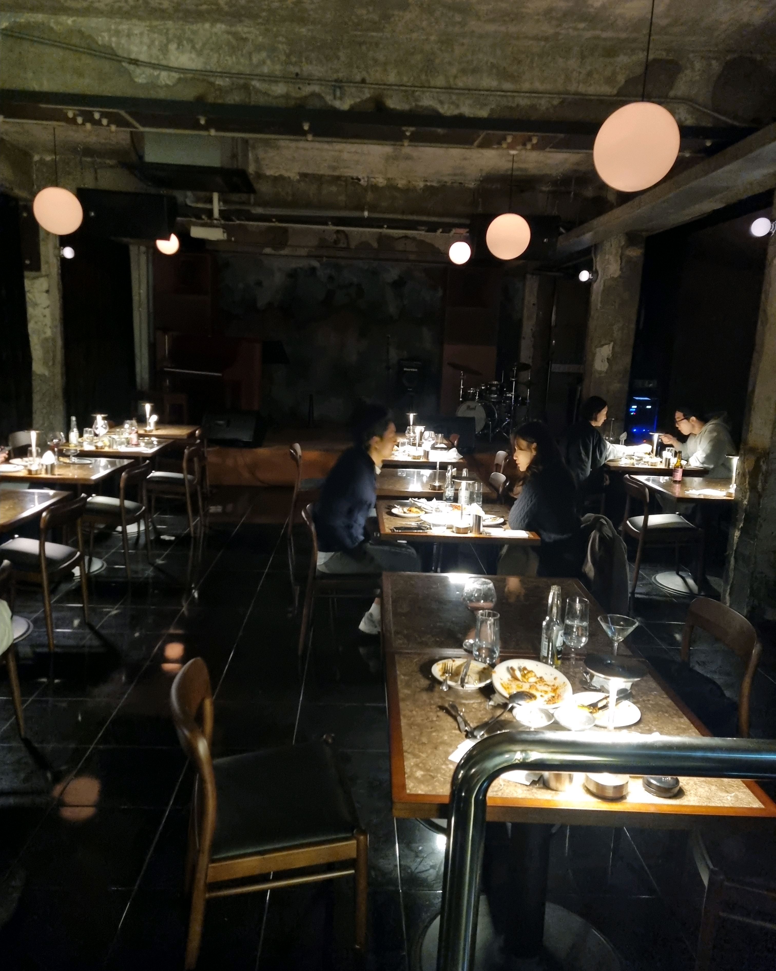 [경리단길 맛집 썬데이쏠트] 직접 가본 로컬 리뷰
