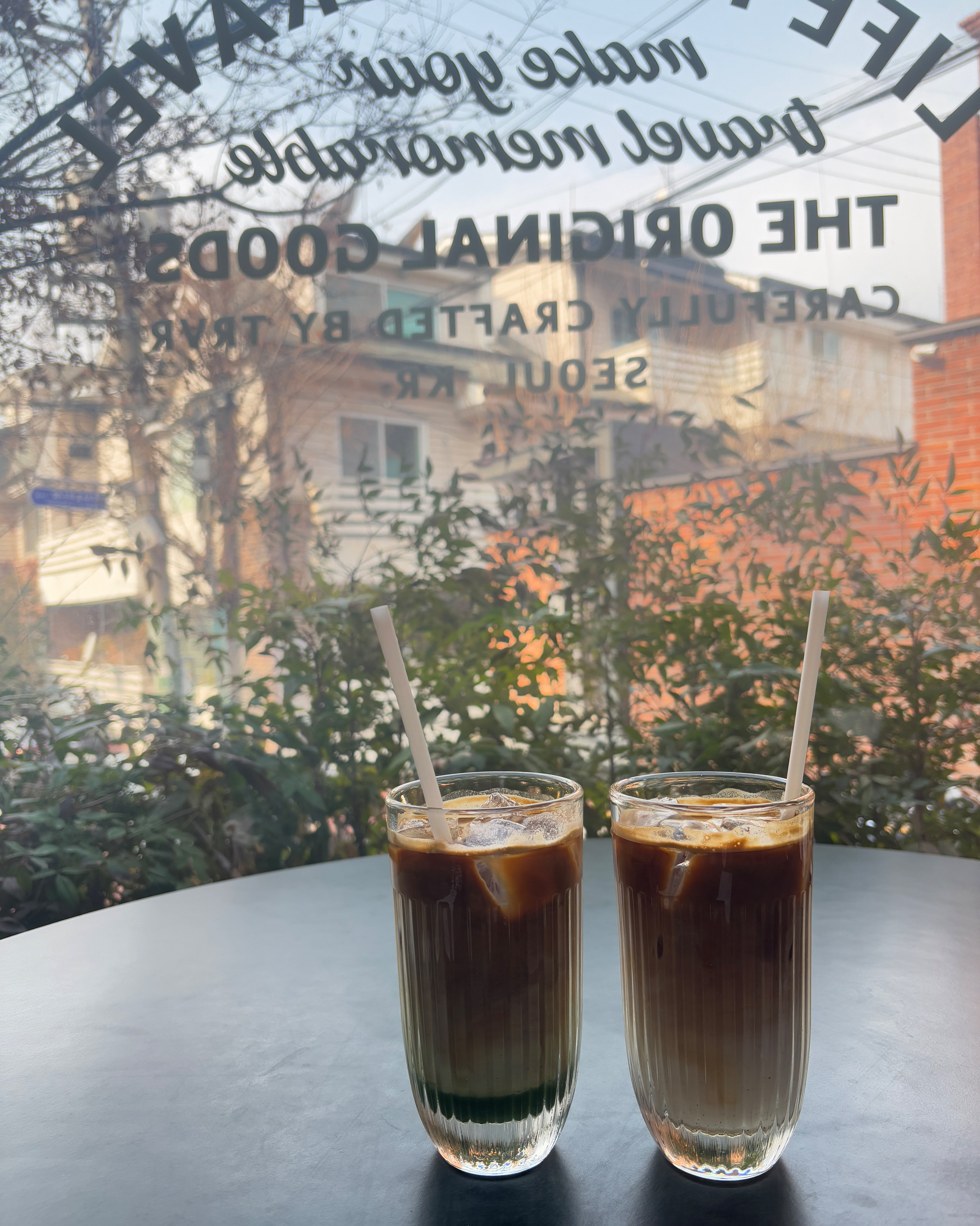 [경리단길 맛집 Cafe TRVR] 직접 가본 로컬 리뷰
