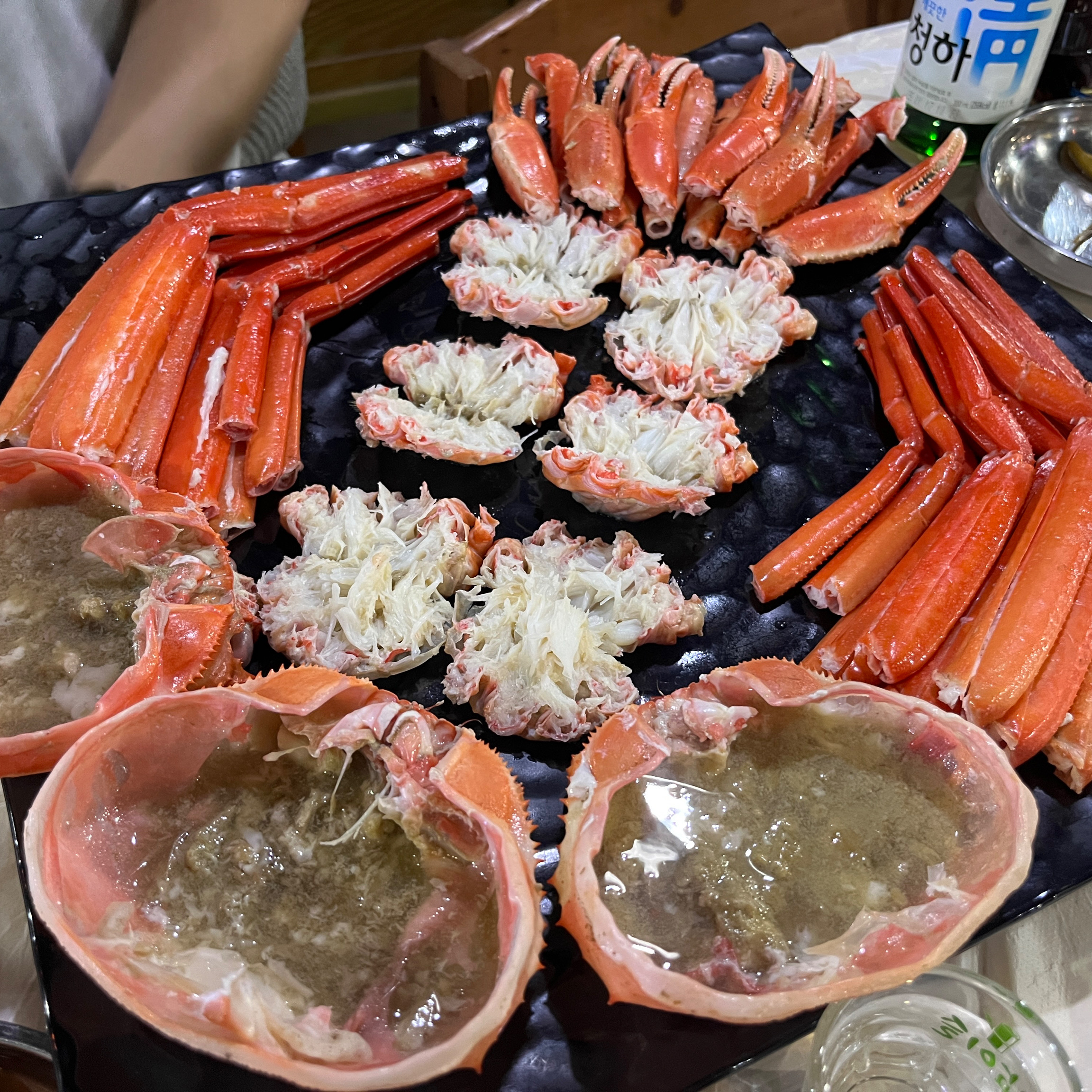 속초 여행 와서 검색해서 오게 된 곳인데 너무 맛있게 잘 먹었어요!! 실속세트여도 둘이서