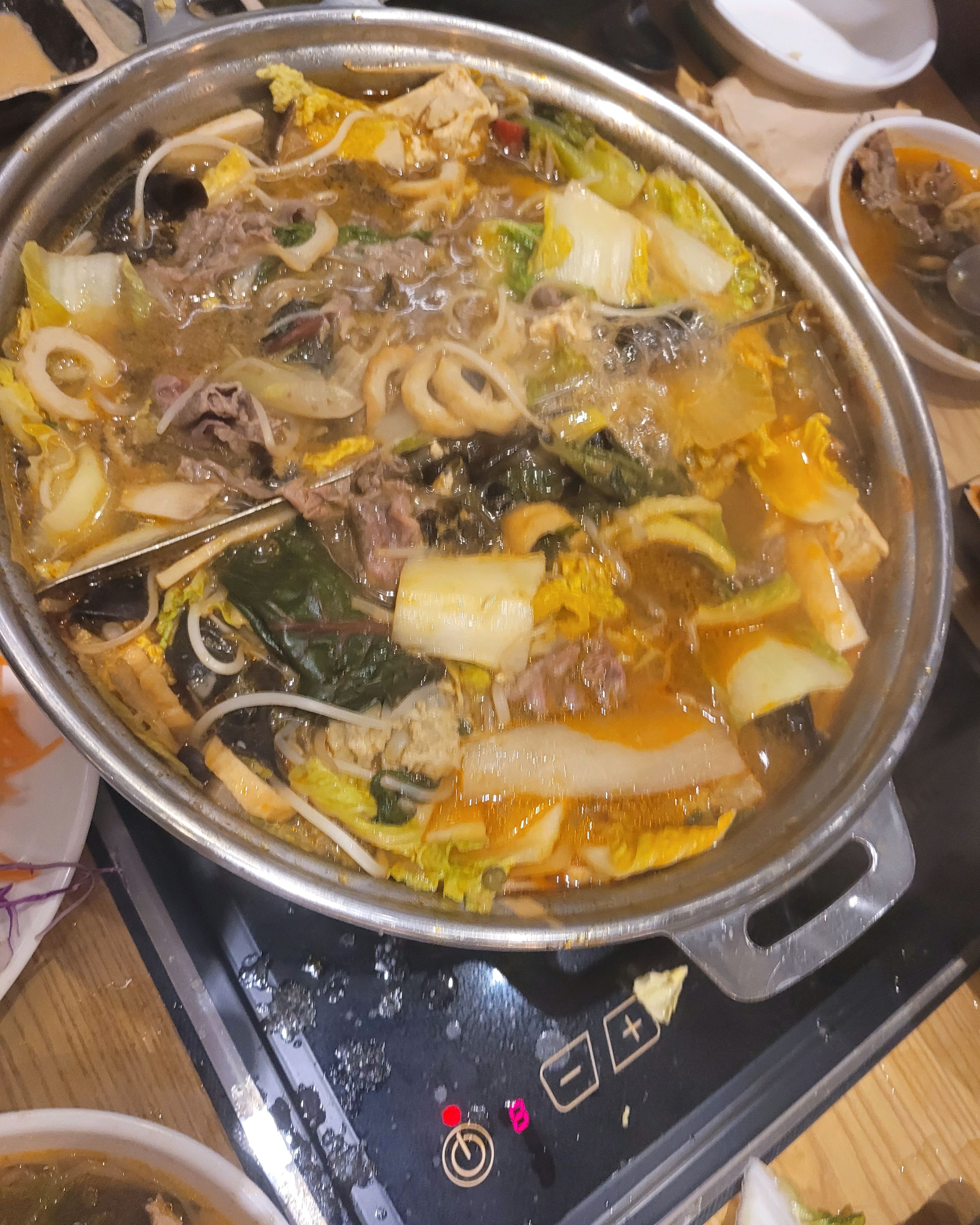 모임때 마다 갑니다 호불호 없이 건강하게 먹을 수 있어 좋아요 - 부산 화명동 맛집 샤브20 부산화명점