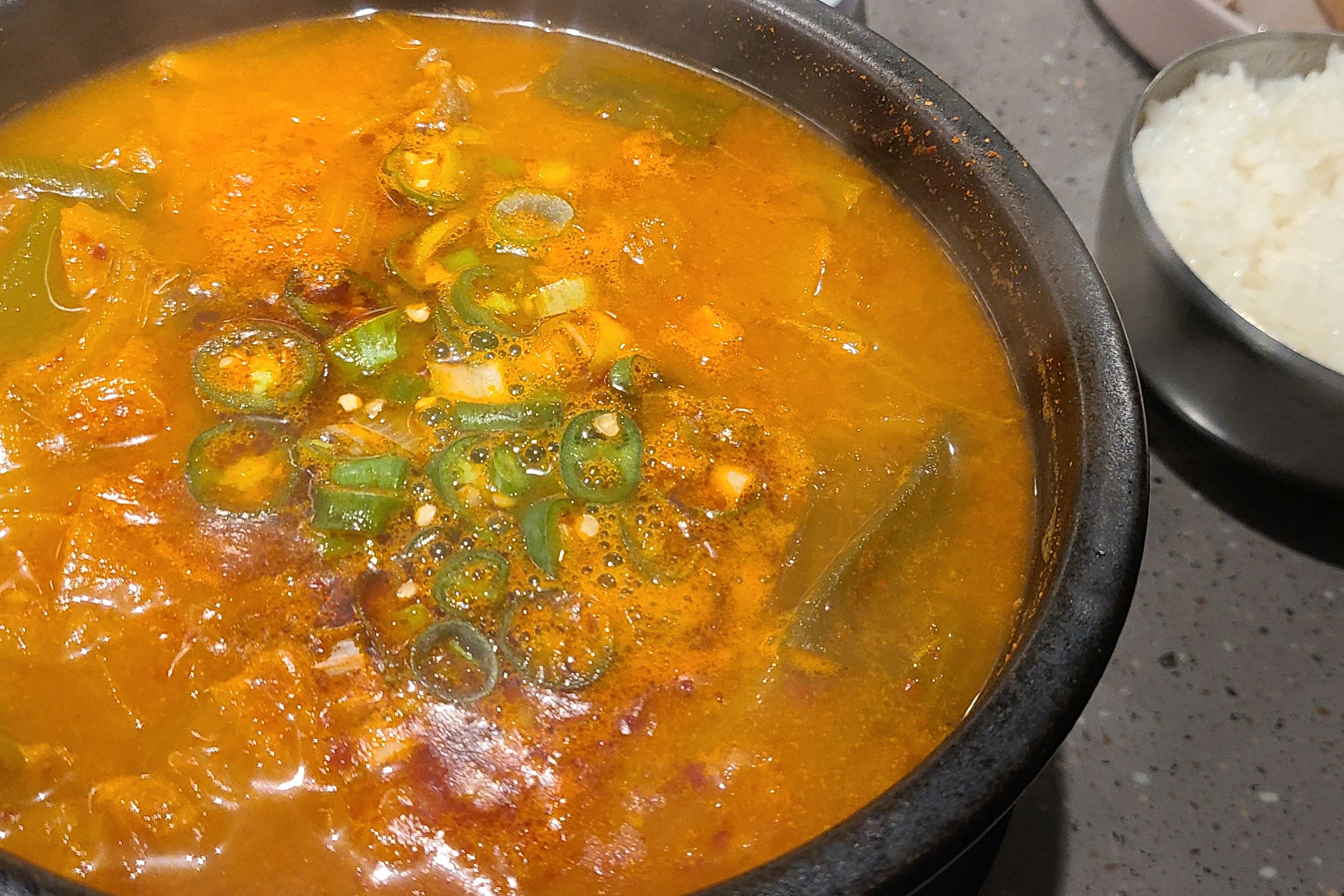 음식이 모두 - 제주 맛집 오직흑돼지 제주공항본점