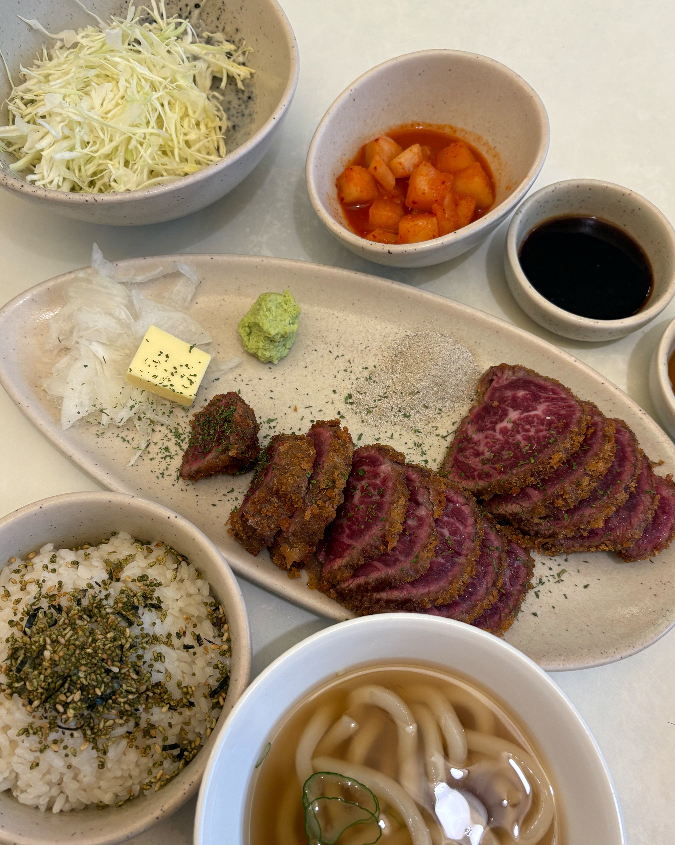 직원분들 정말 친절하시고 소연옥은 사랑입니다.🩷🥹 한 달에 5번 이상 오는 찐 맛집이에 오