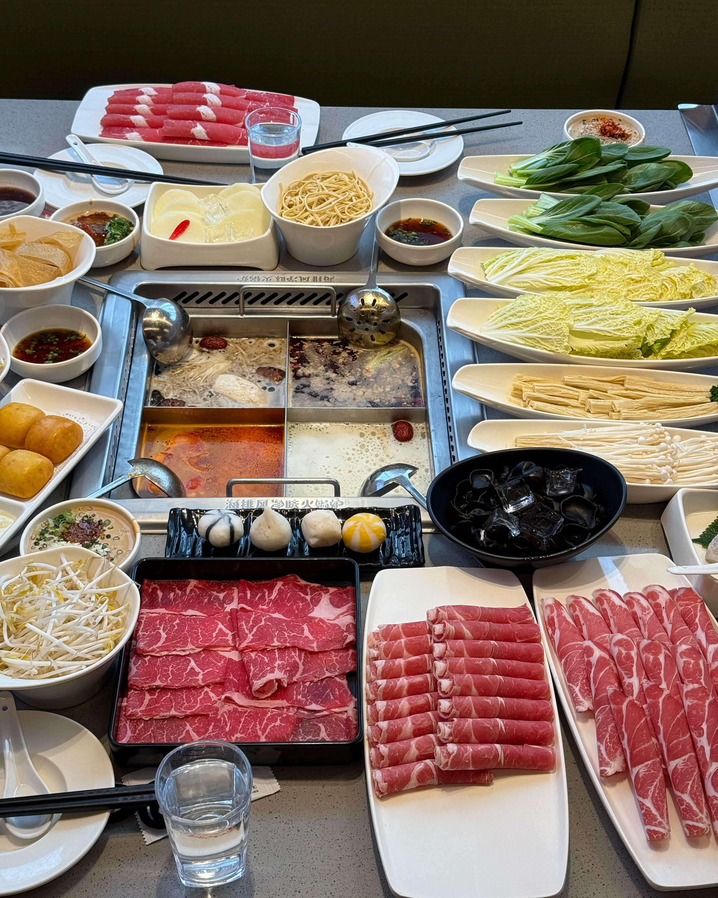 하이디라오 첫방문인데 원없이 먹었어요 - 영등포 맛집 하이디라오 영등포지점