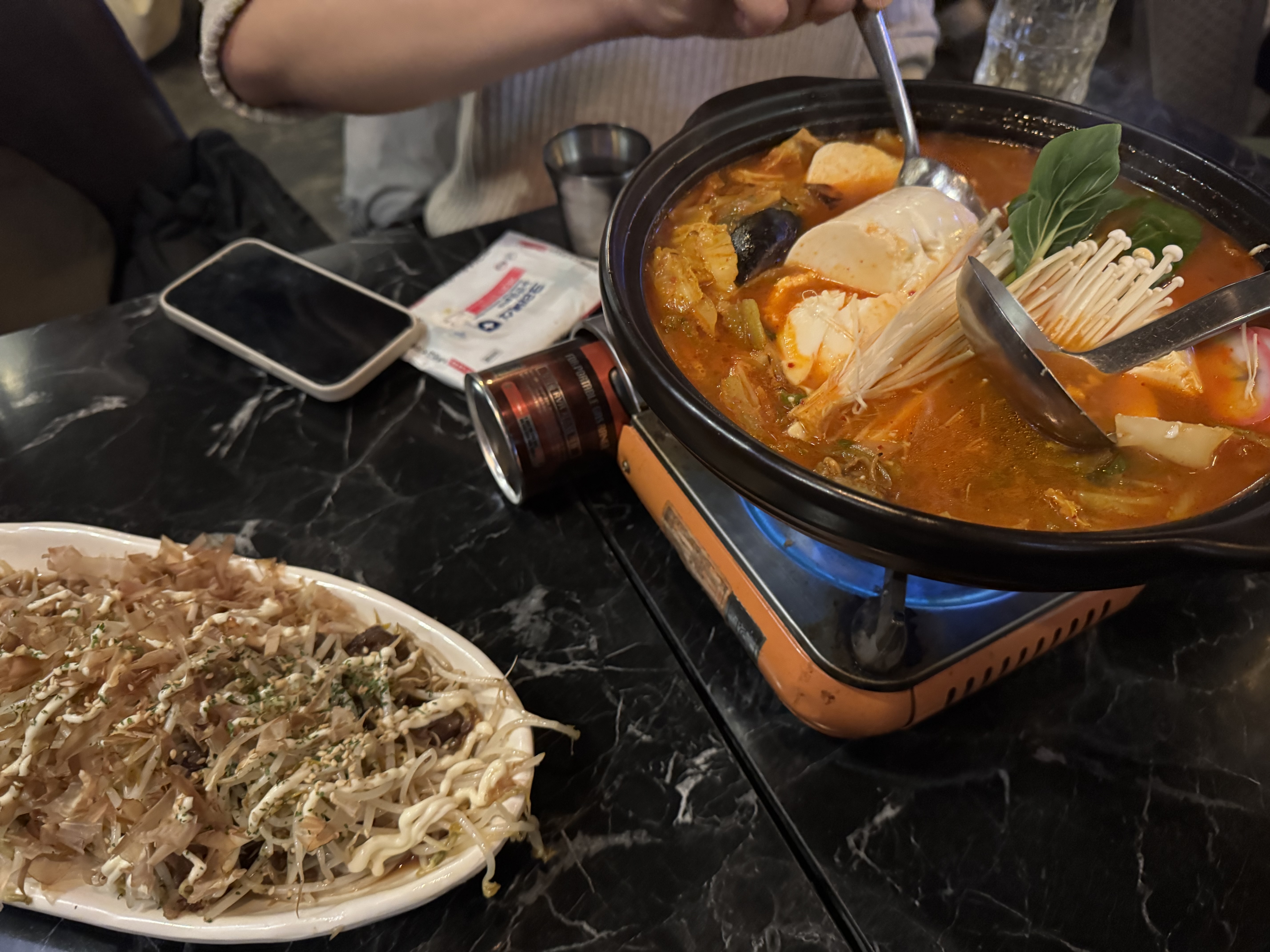 [홍대입구역 맛집 낭만포차] 직접 가본 로컬 리뷰