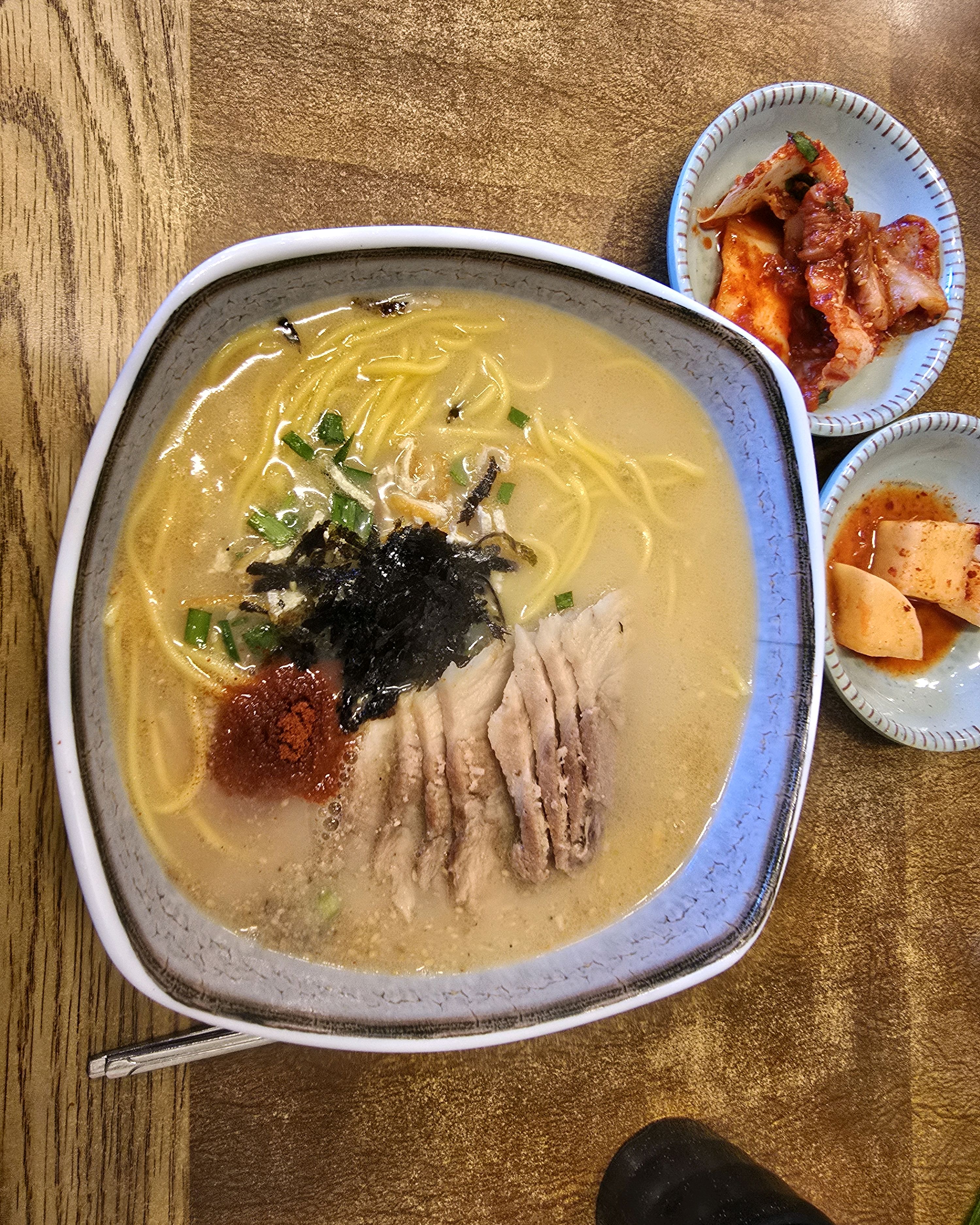 어찌저찌찾다가 오게됐네요 - 제주 맛집 국수만찬