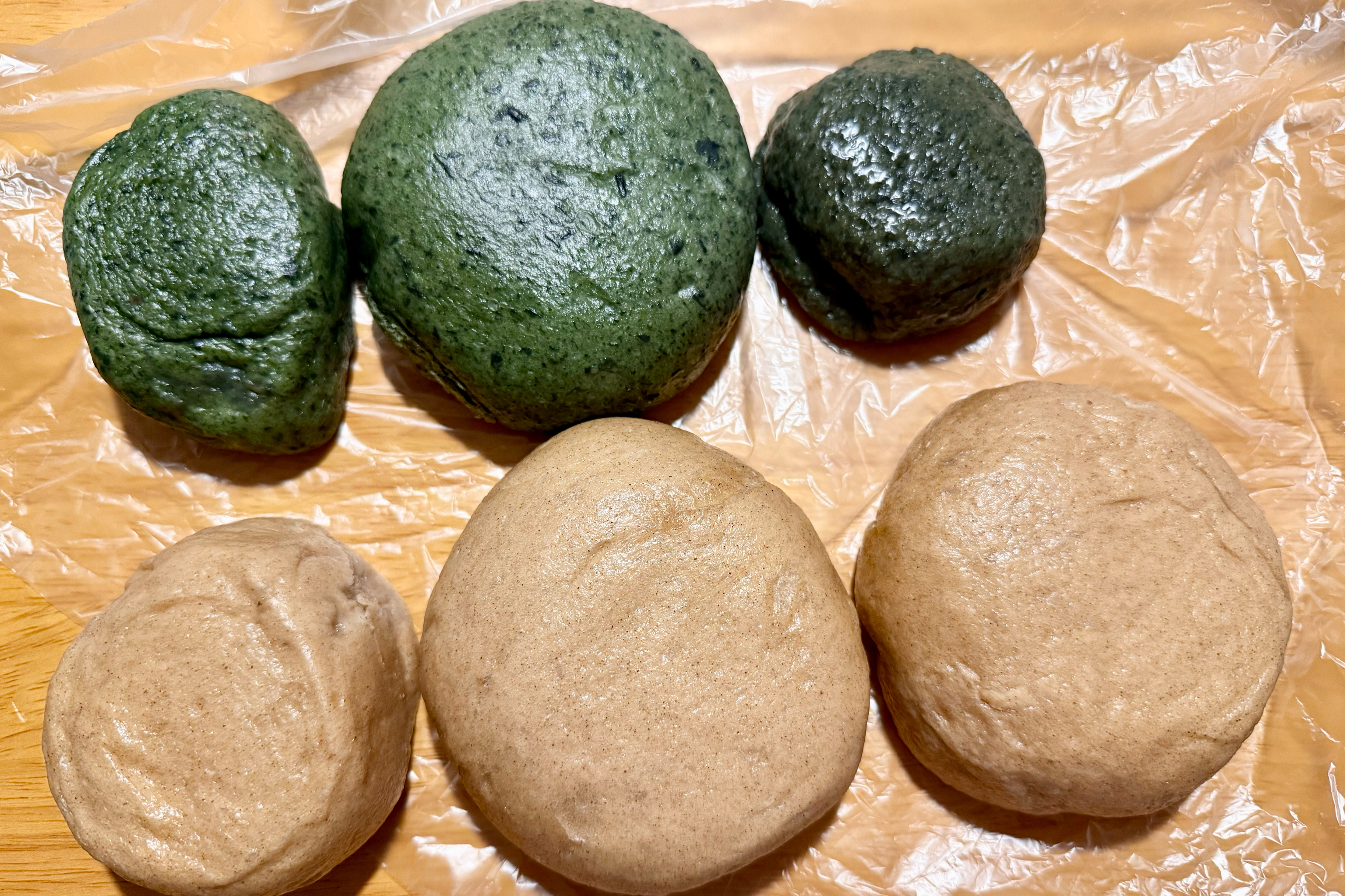 제주살이를 하면, 처음에 꼭 들러 아침빵으로 구매해두는 곳. - 제주 맛집 제주명품쑥보리빵