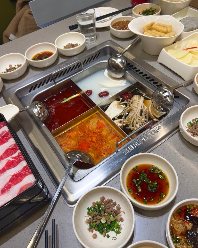 퇴근하고 늦은시간까지 친구들이랑 놀기에 하이디라오만큼 좋은곳은 없는 것 같아요 - 영등포 맛집 하이디라오 영등포지점