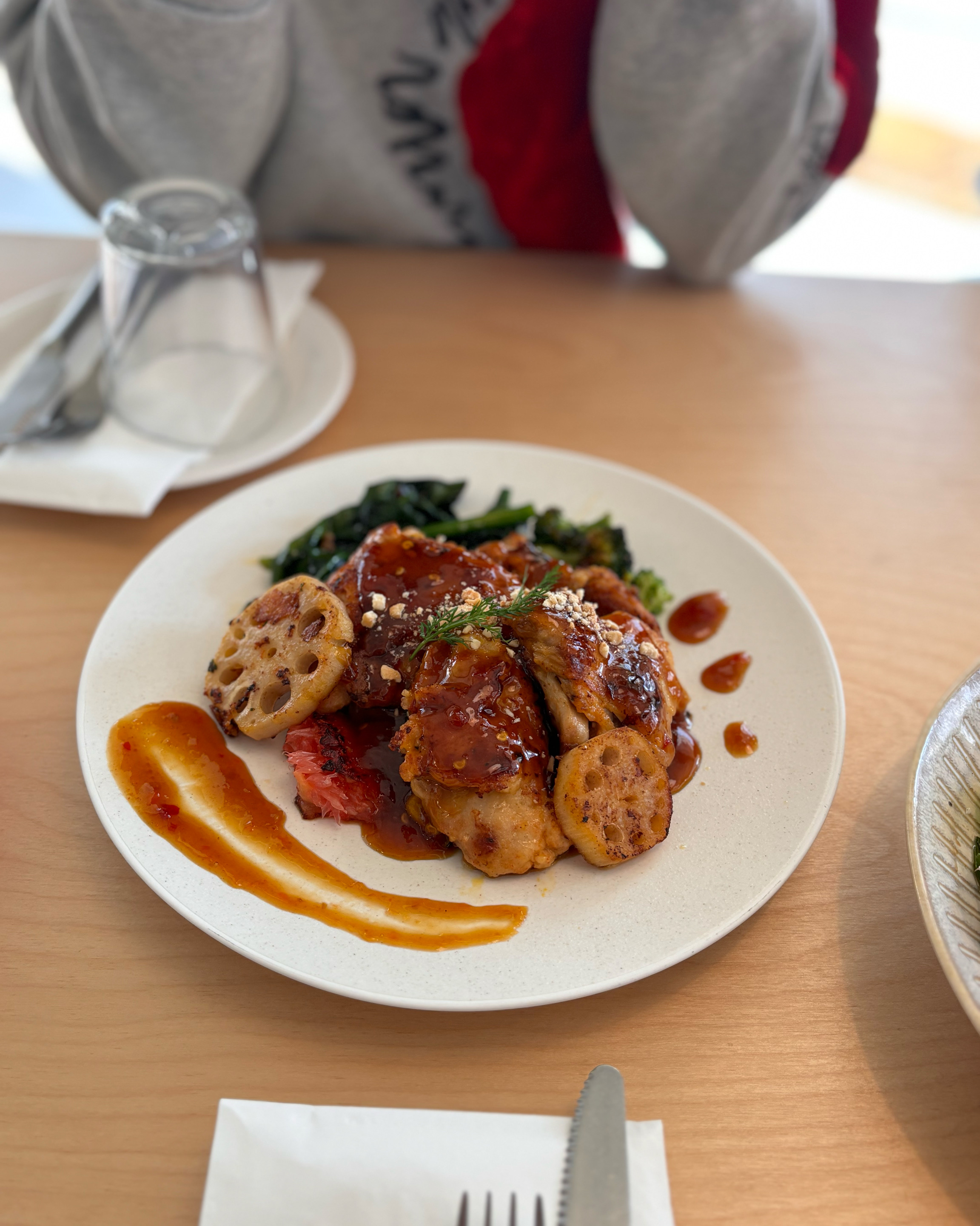 메뉴 나오기까지 시간이 조금 걸리지만 충분히 이해가 가는, 편안하고 맛있는 음식들이었어요!