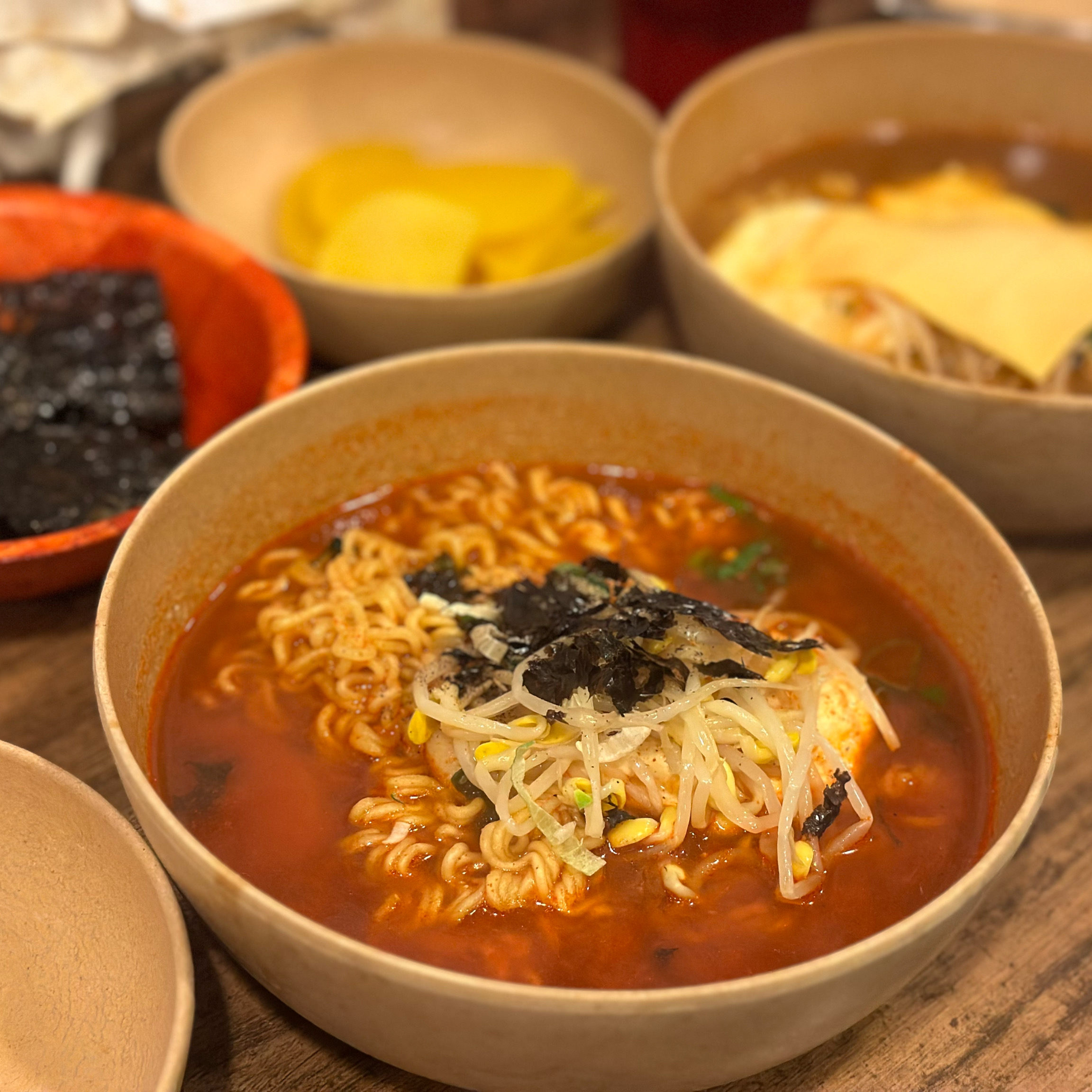 [명동 맛집 틈새라면 명동본점] 직접 가본 로컬 리뷰