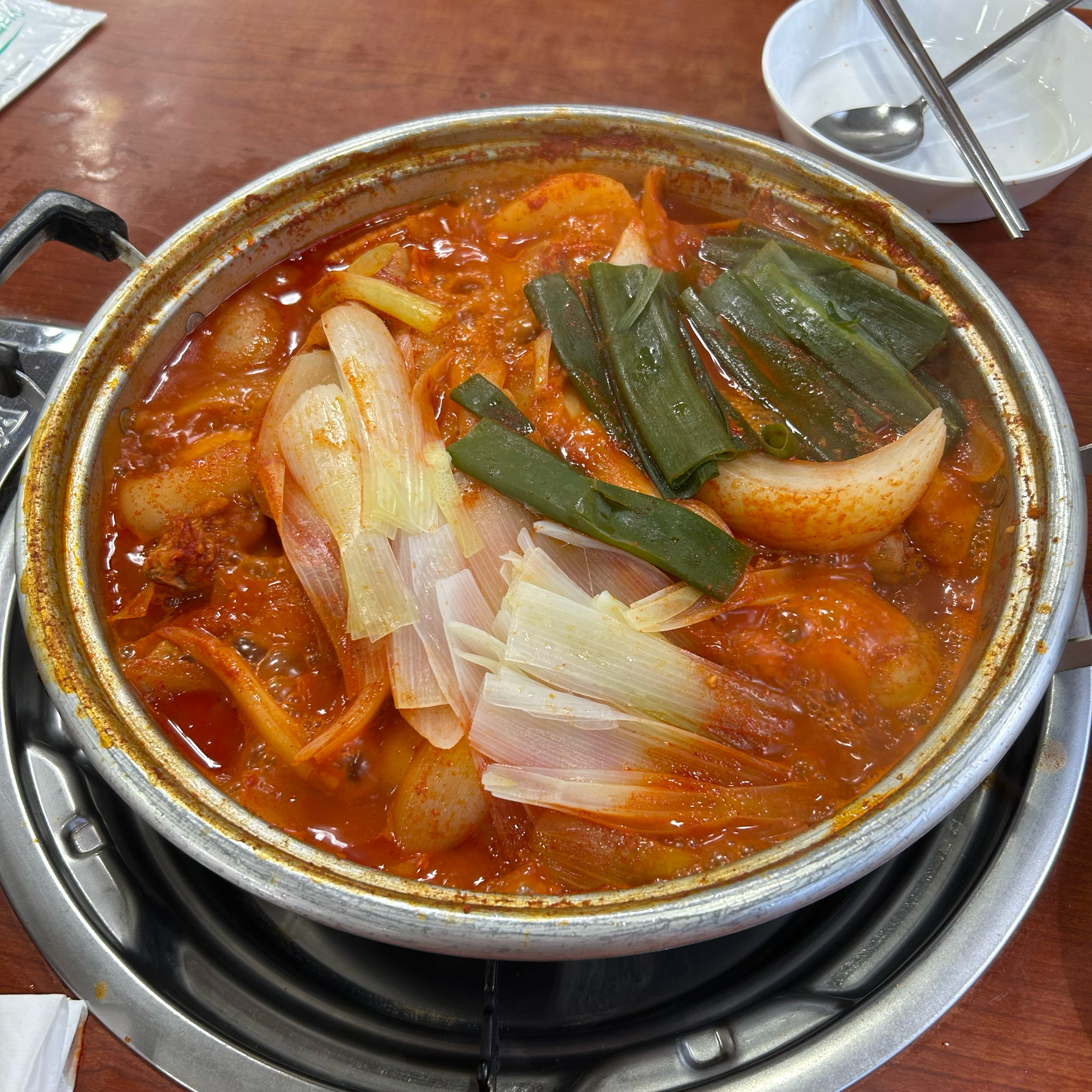 매콤하고 깔끔하고 맛있어요! - 대전 맛집 한영식당