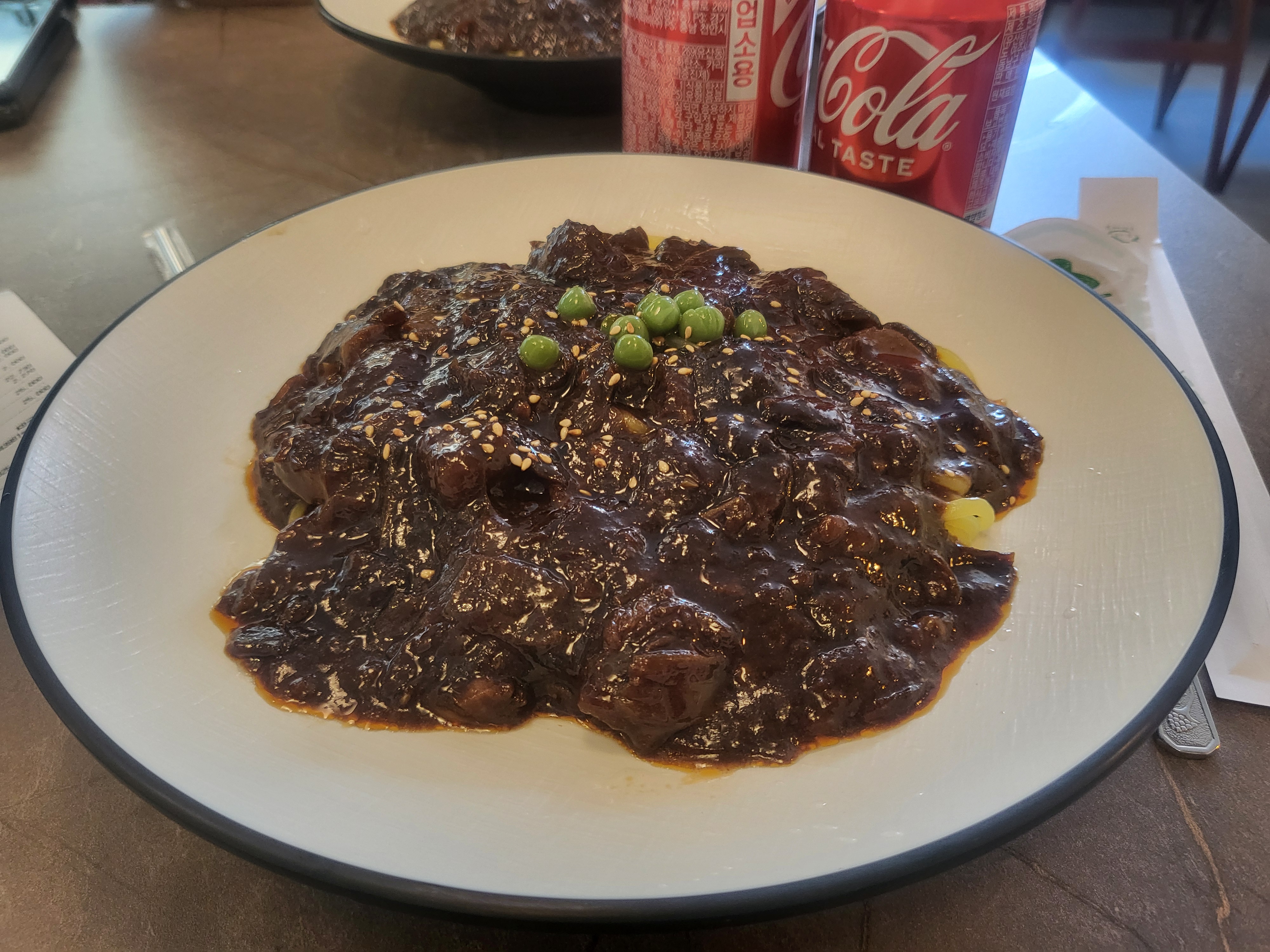 오늘은 점심에 짜장면이땡겨서 먹으러왔습니다!!오늘도 아주맛있게 먹고갑니다!! - 부산역 맛집 하반장짬뽕 오늘도난닭치킨