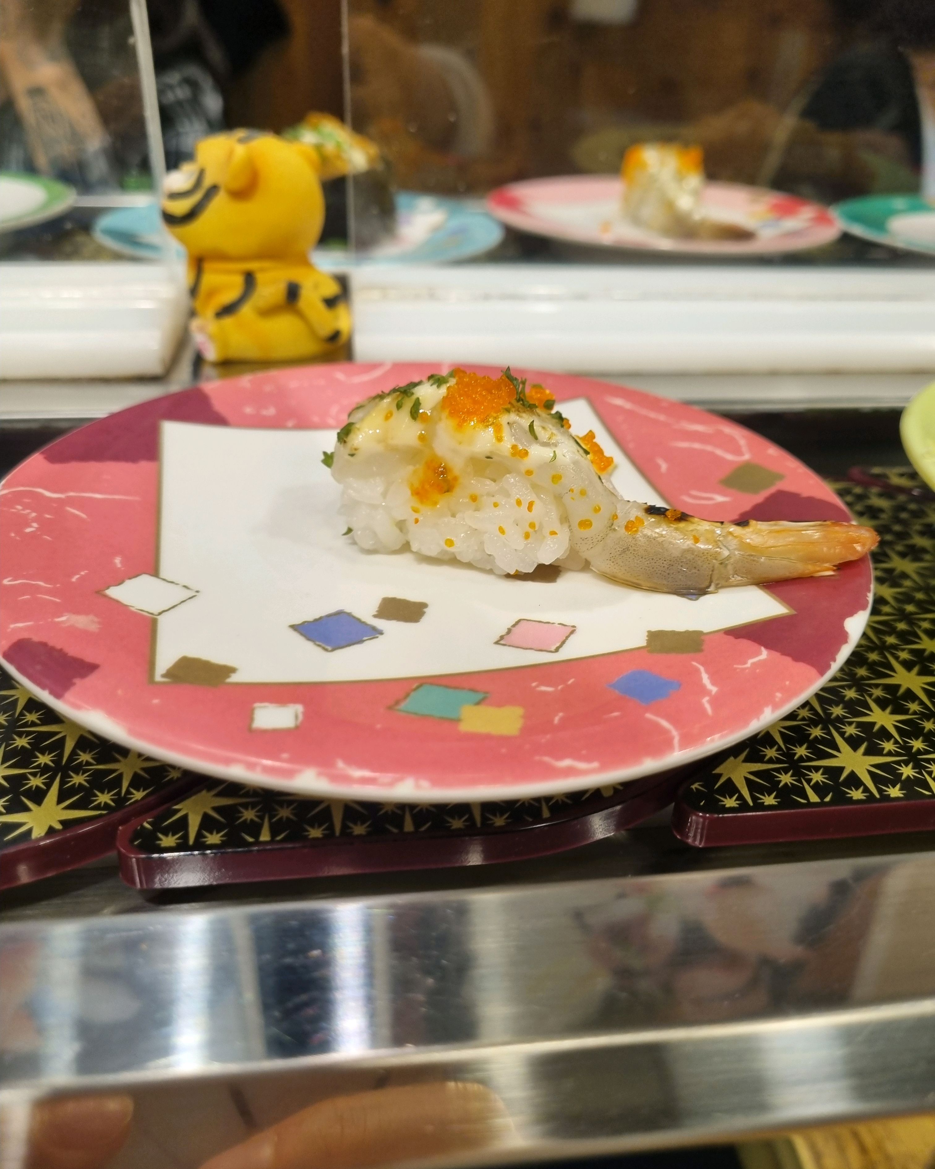 자주가는 편인데 사장님 좌석 리모델링 한번 하셨으면.. - 망원동 맛집 스시나마