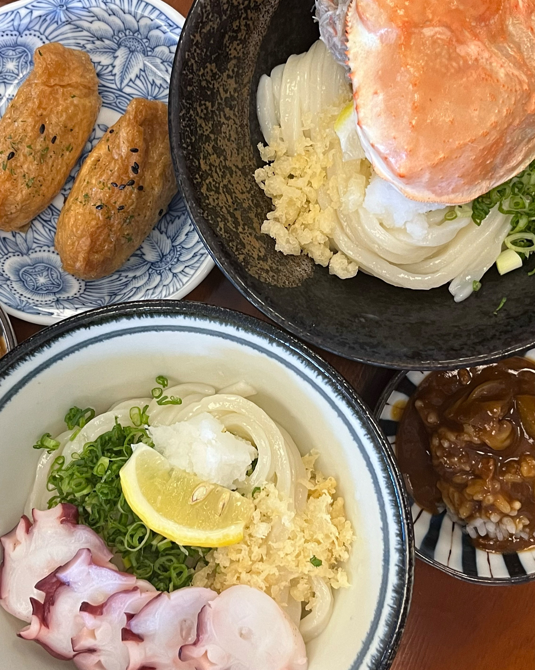 면이 수제면인 것 같았어요! 면만큼은 살면서 먹어본 우동면중에 최고였거든요…🤍 - 아바이마을 맛집 우동당