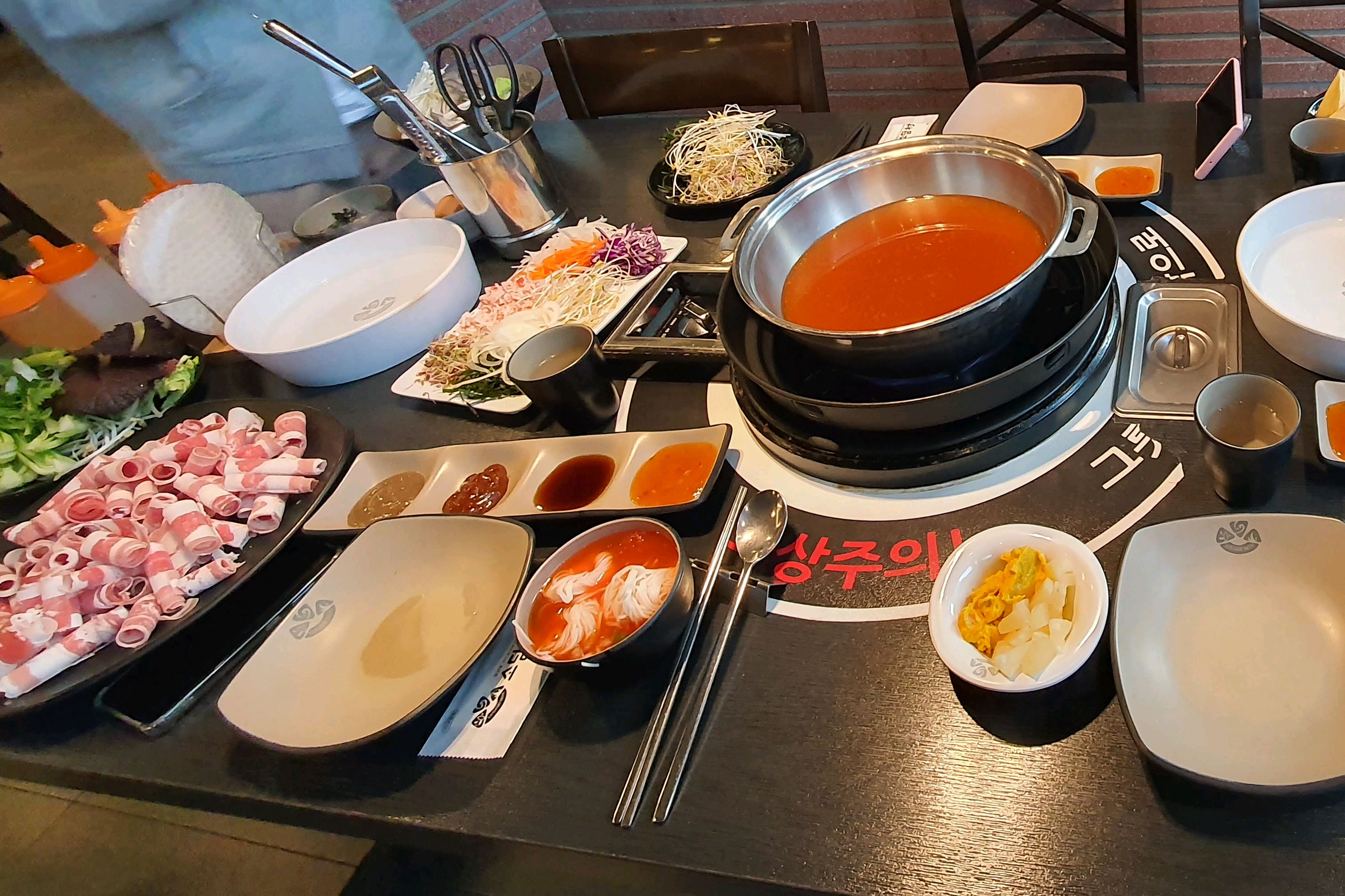 주말에는 언제나 웨이팅이 있어요~ 그만큼 가격도 합리적이고 맛있어요~^^ - 풍무동 맛집 소담촌 김포풍무역점