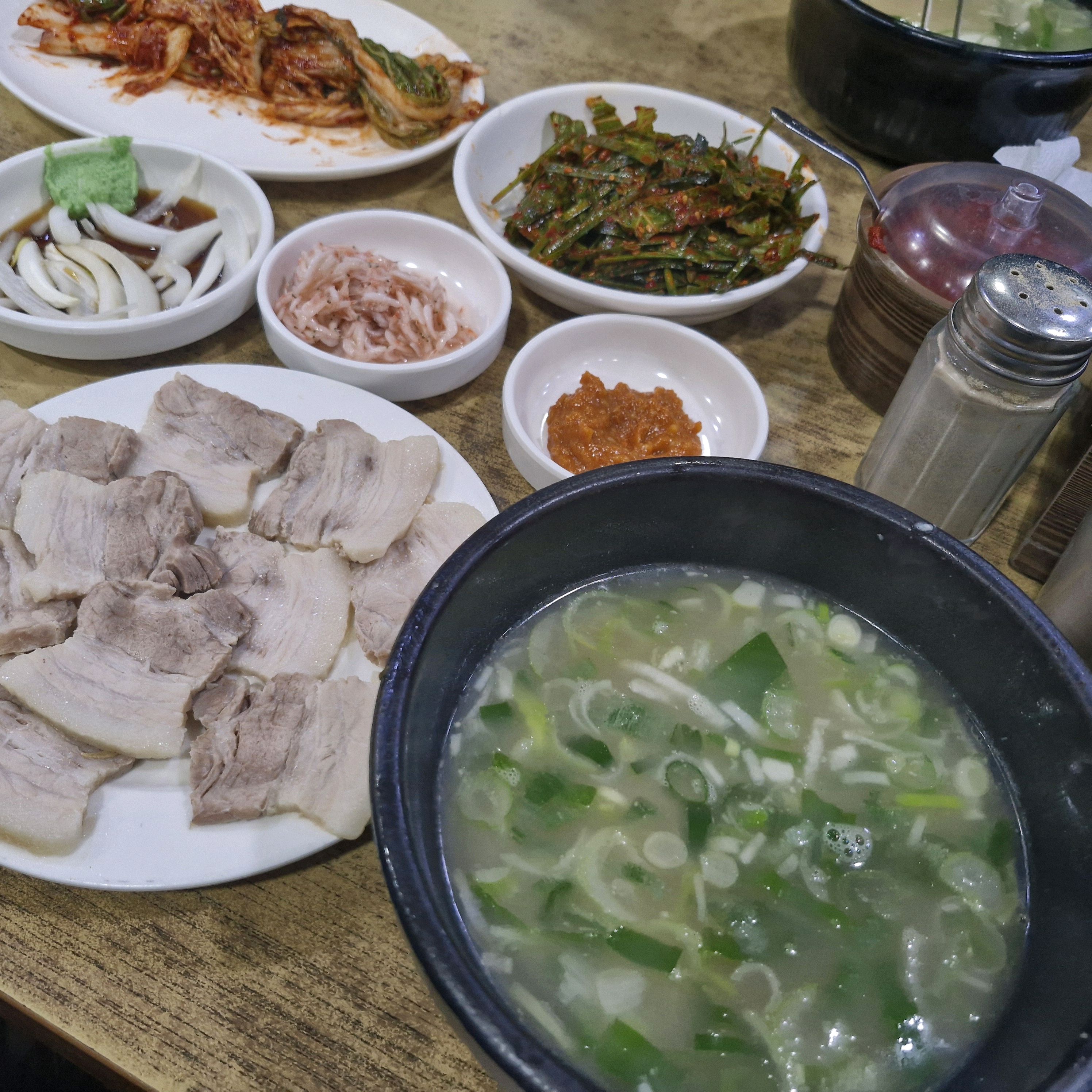 [부산역 맛집 본전돼지국밥] 직접 가본 로컬 리뷰