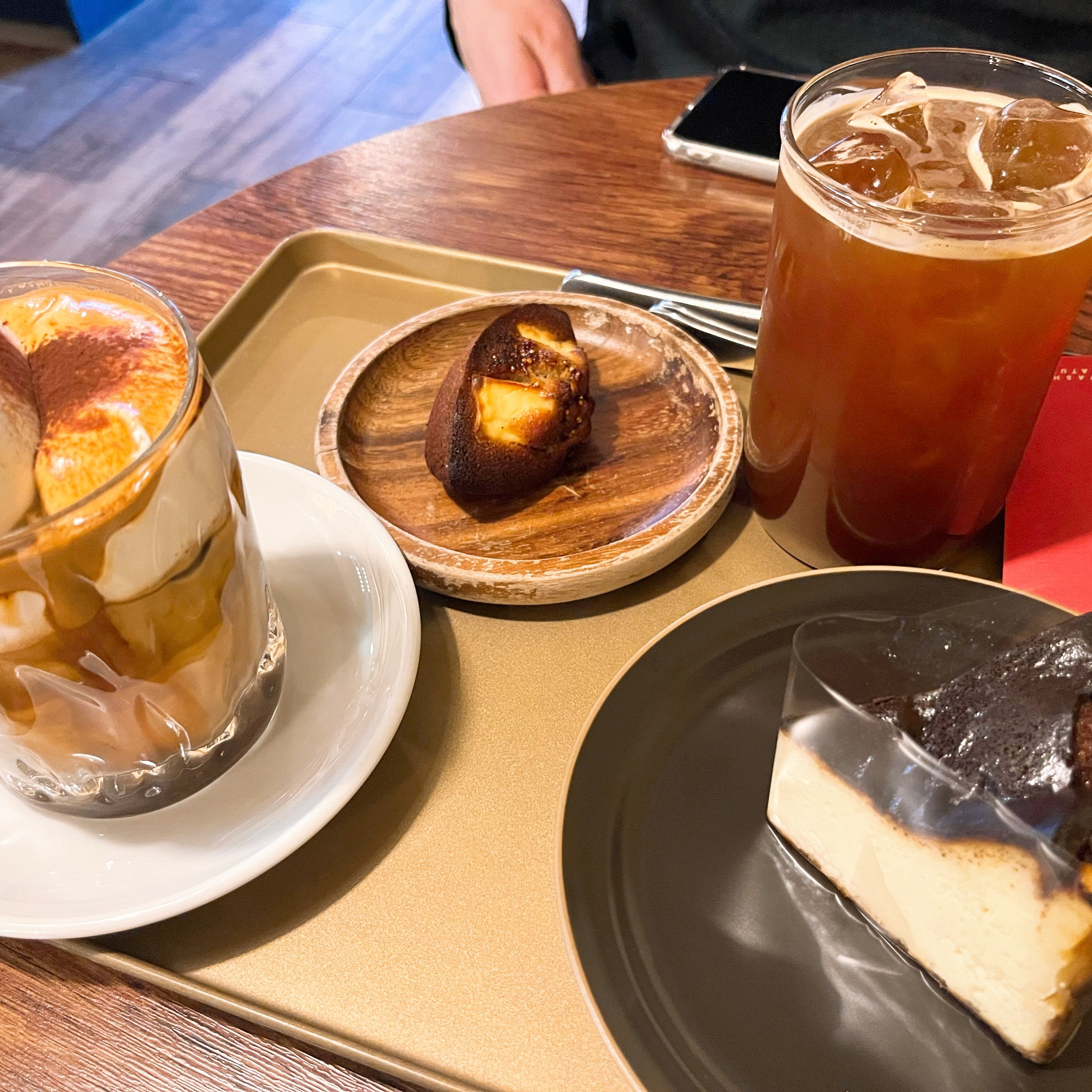 [홍대입구역 맛집 리밀앤밀리] 직접 가본 로컬 리뷰