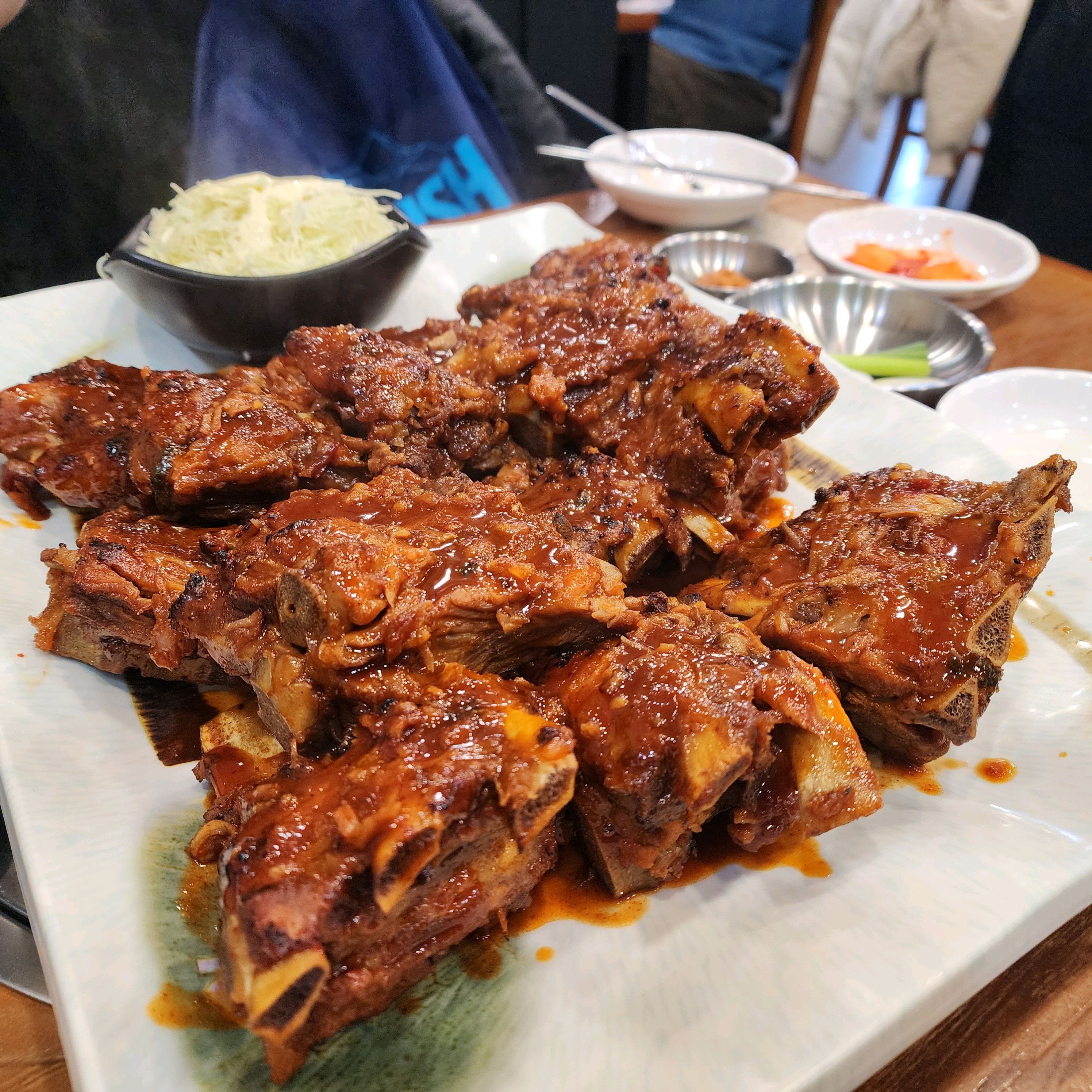 [명동 맛집 신동궁감자탕 명동직영점] 직접 가본 로컬 리뷰