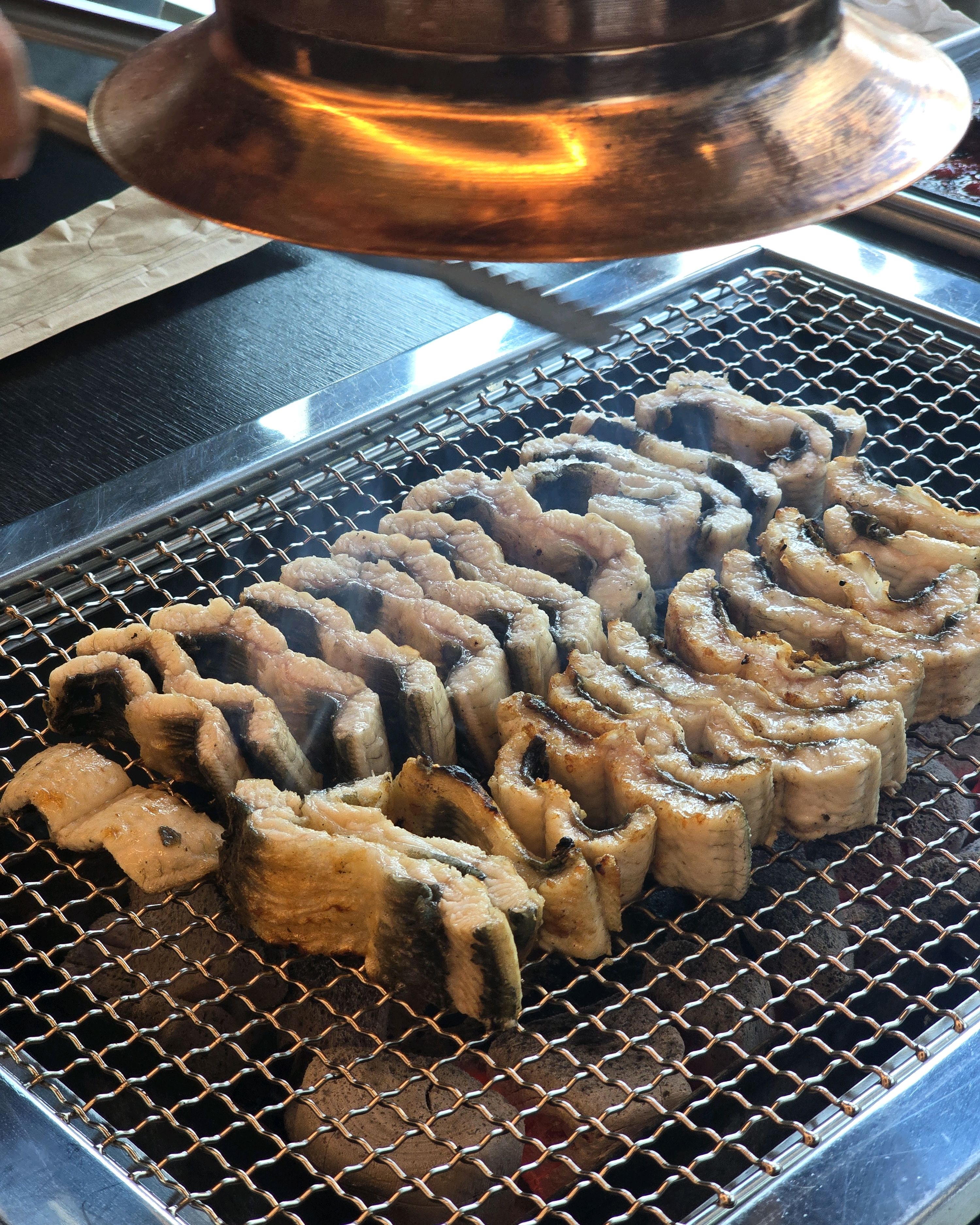 엄청 부드럽고 크고 맛있네요. 가격이 조금 비싼거 아닌가 했는데 모두 다 너무 맛있게 잘