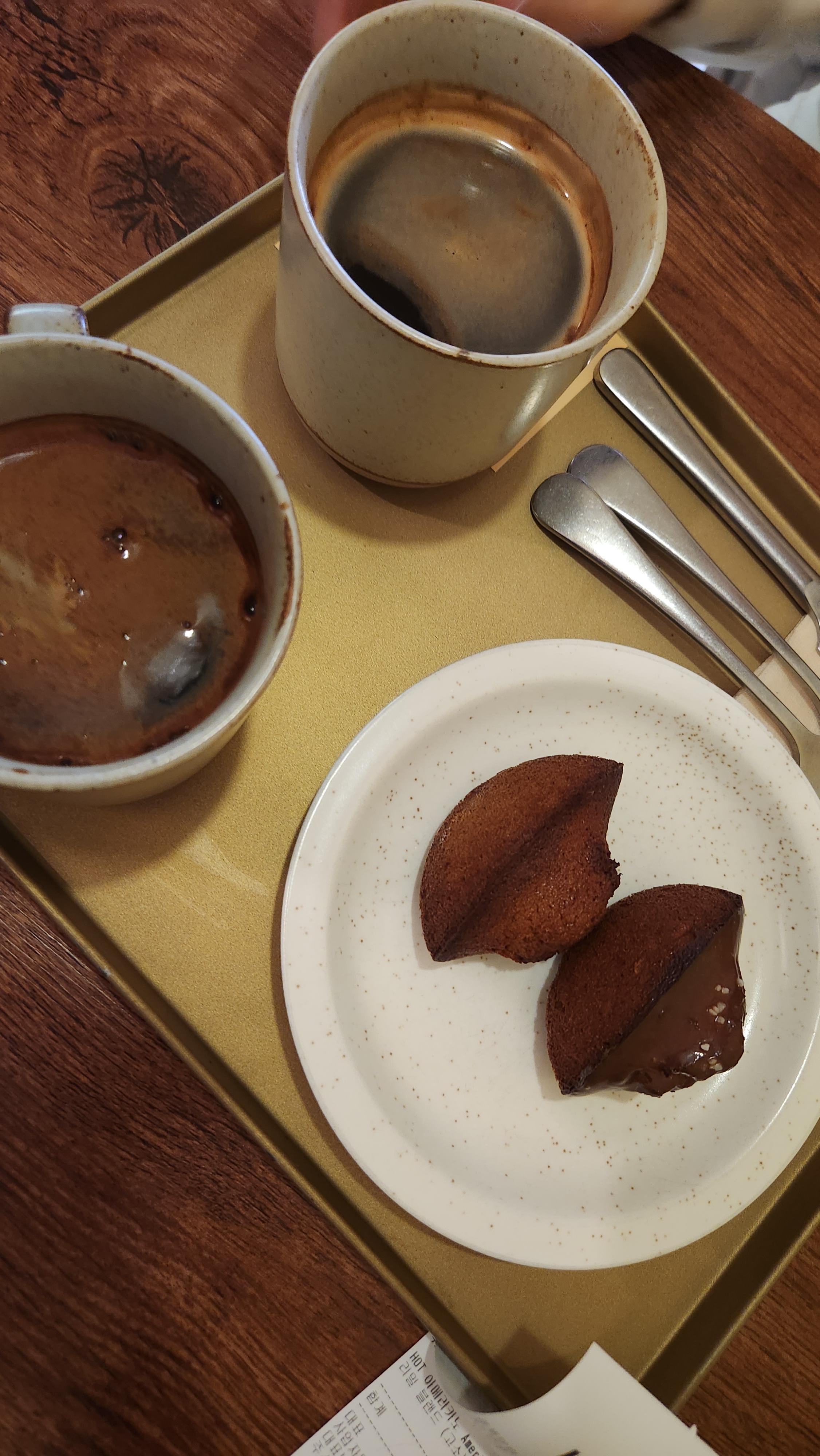 [홍대입구역 맛집 리밀앤밀리] 직접 가본 로컬 리뷰