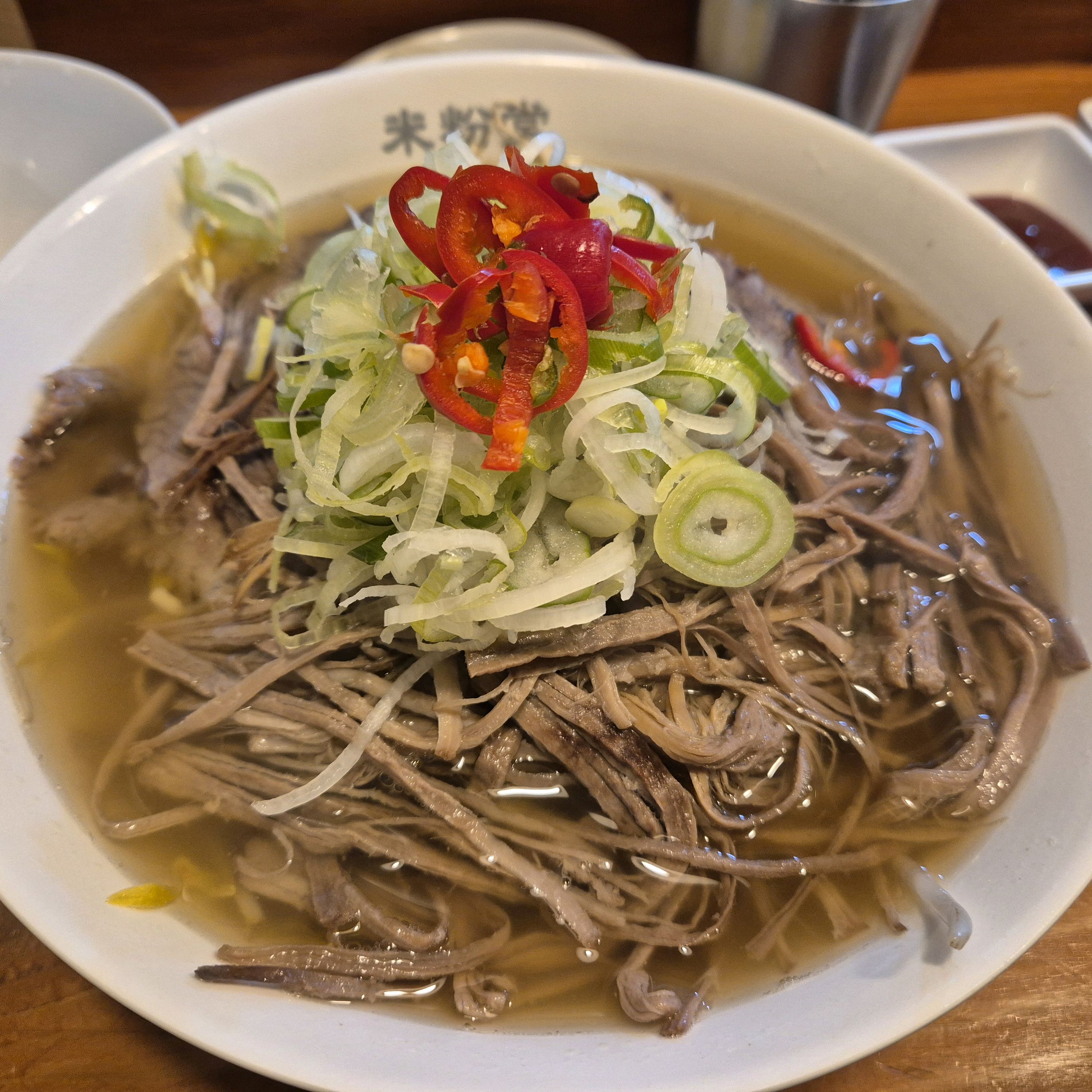 사장님이 위생에 아주 신경많이 쓰십니다 주방 엄청 깨끗해요~ - 노원역 맛집 미분당 상계점