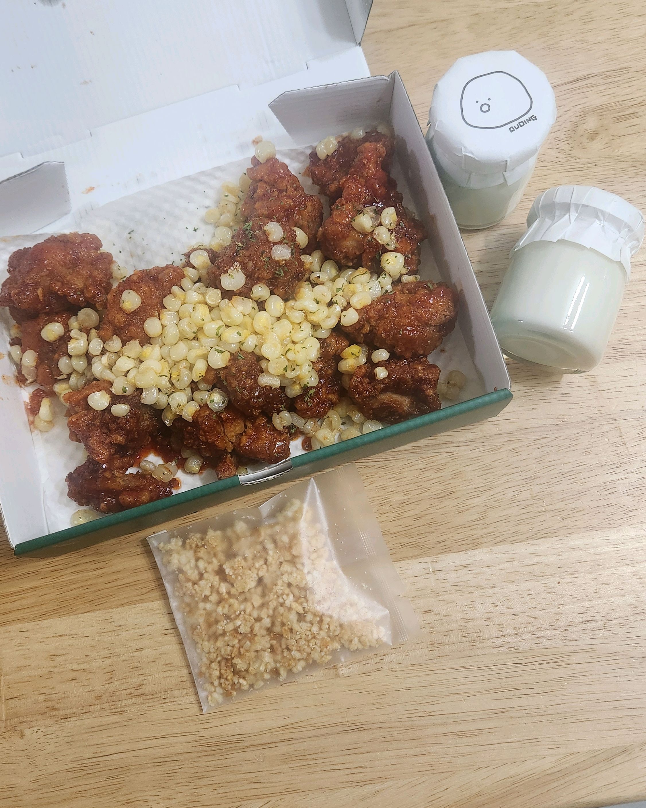 특이하게 옥수수 올라갔다길래 사봤어요 - 경포대 맛집 강릉닭강정