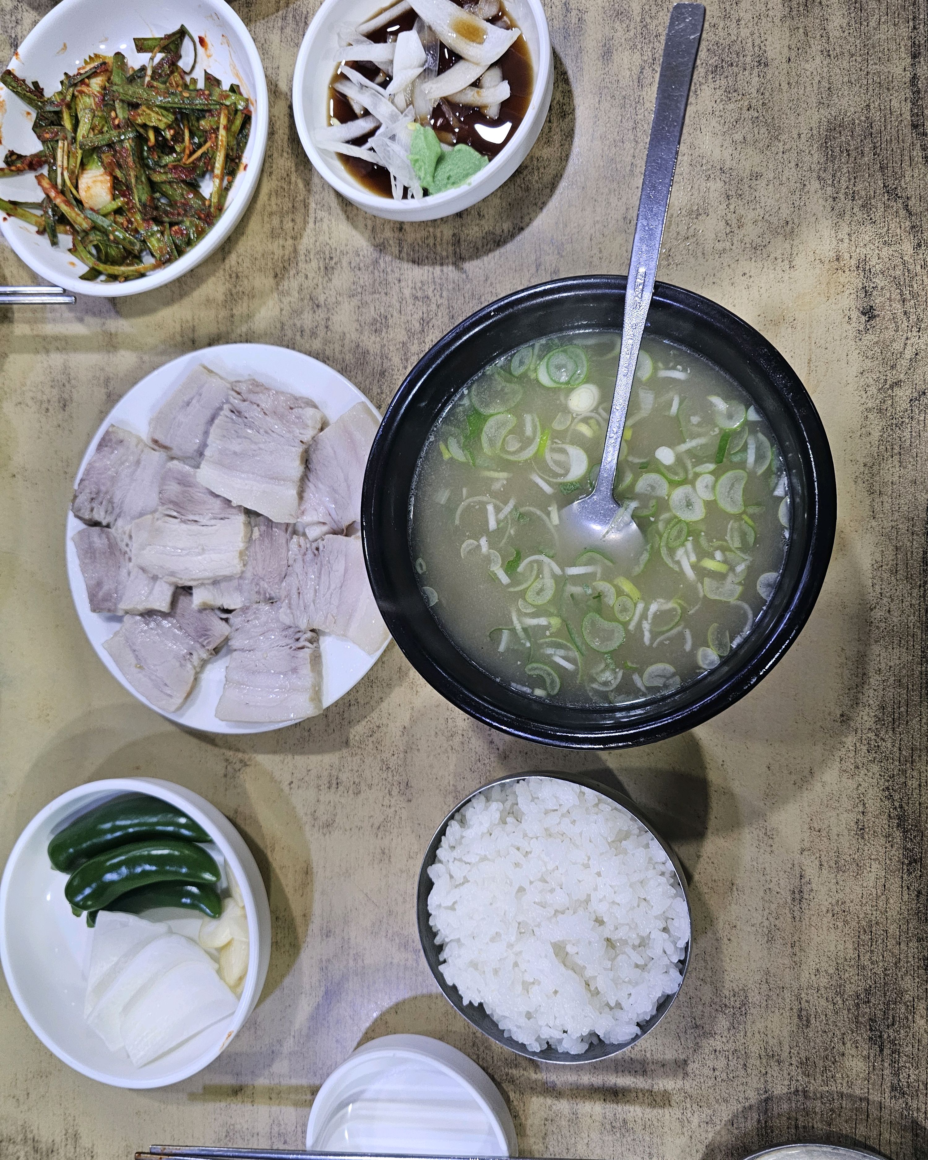 [부산역 맛집 본전돼지국밥] 직접 가본 로컬 리뷰