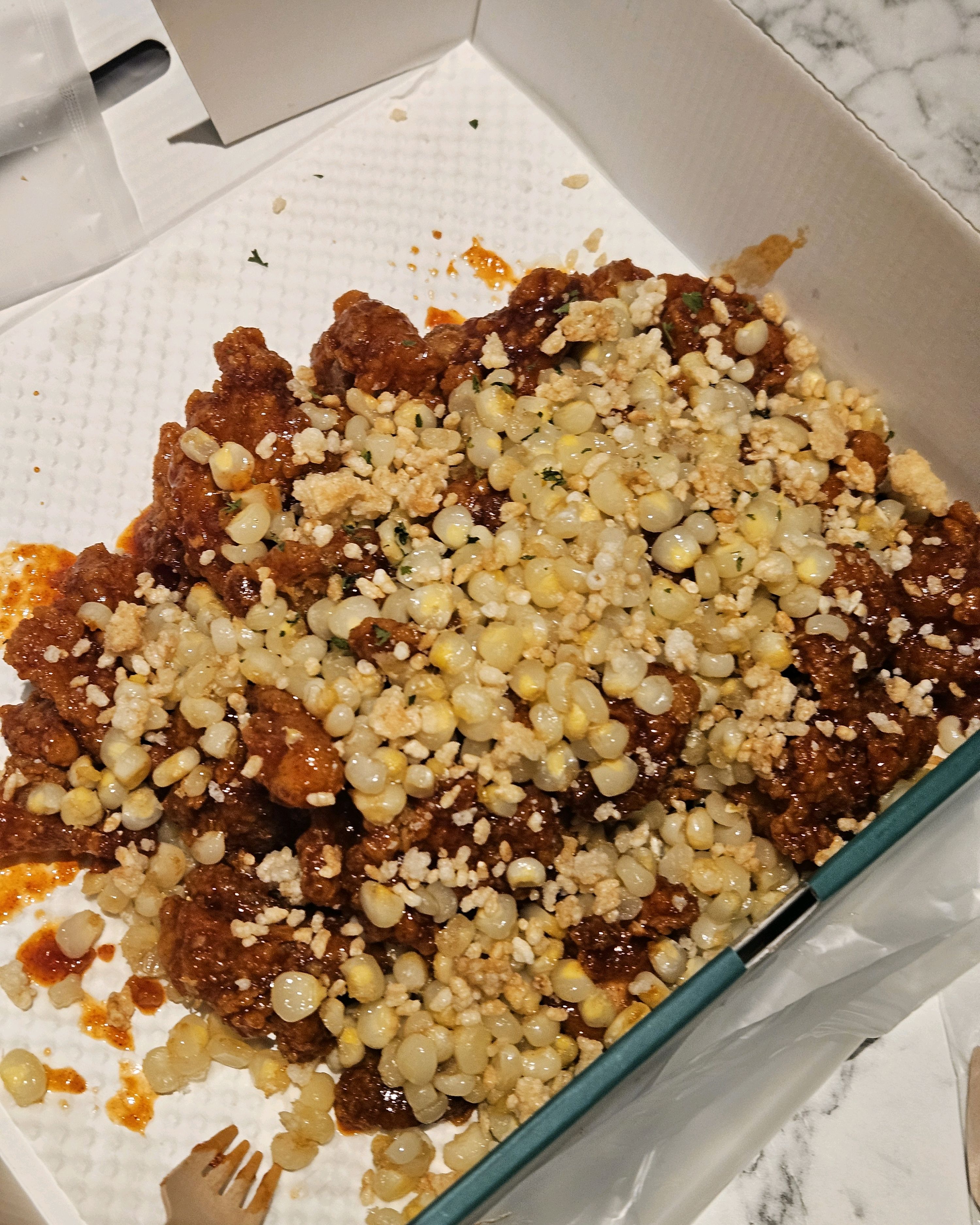 옥수수 닭강정(2-3인) 기본 27,000원 - 경포대 맛집 강릉닭강정