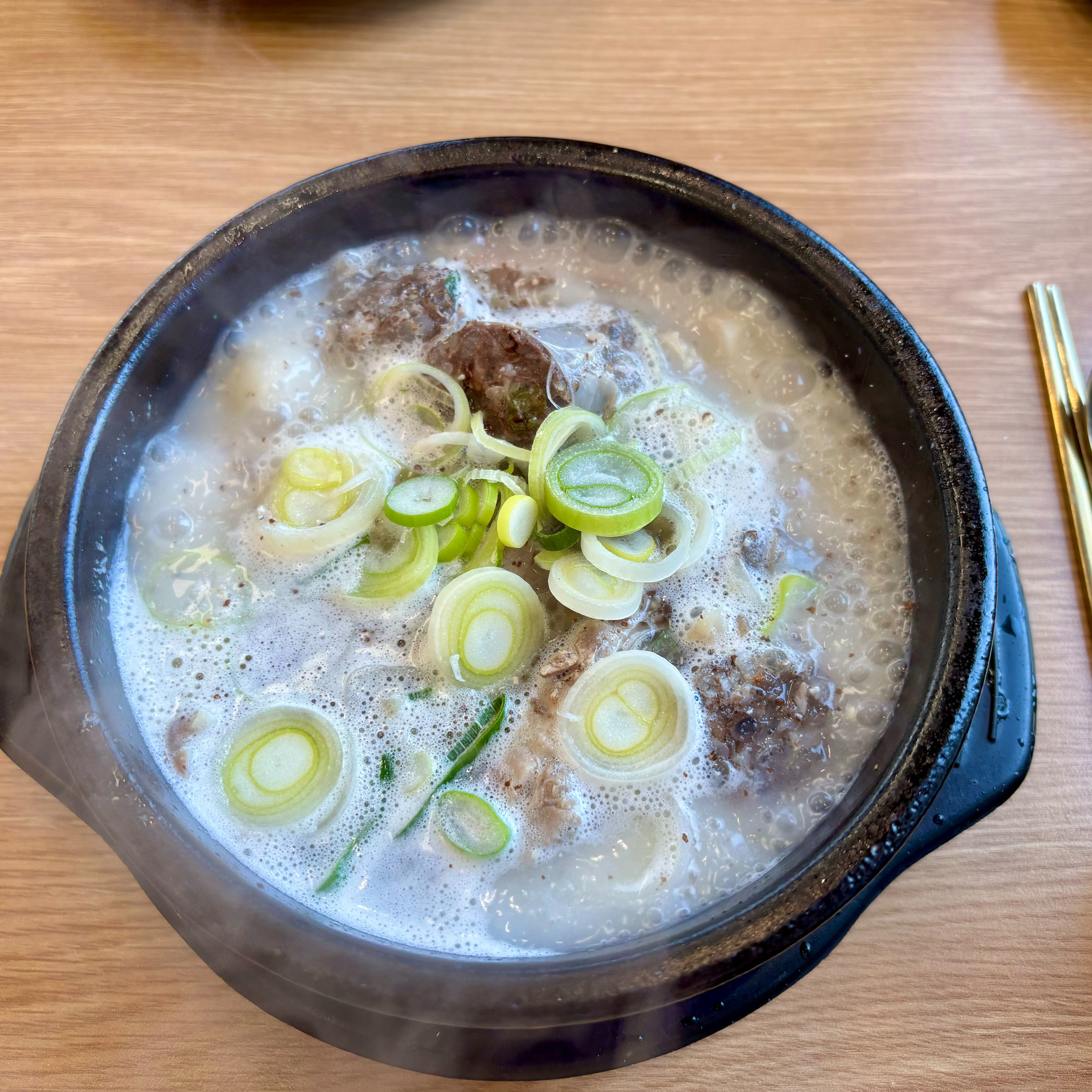 국밥충이라면 아주 추천할만한 ~~ - 구월동 맛집 연안옥 칼순대국 인천본점