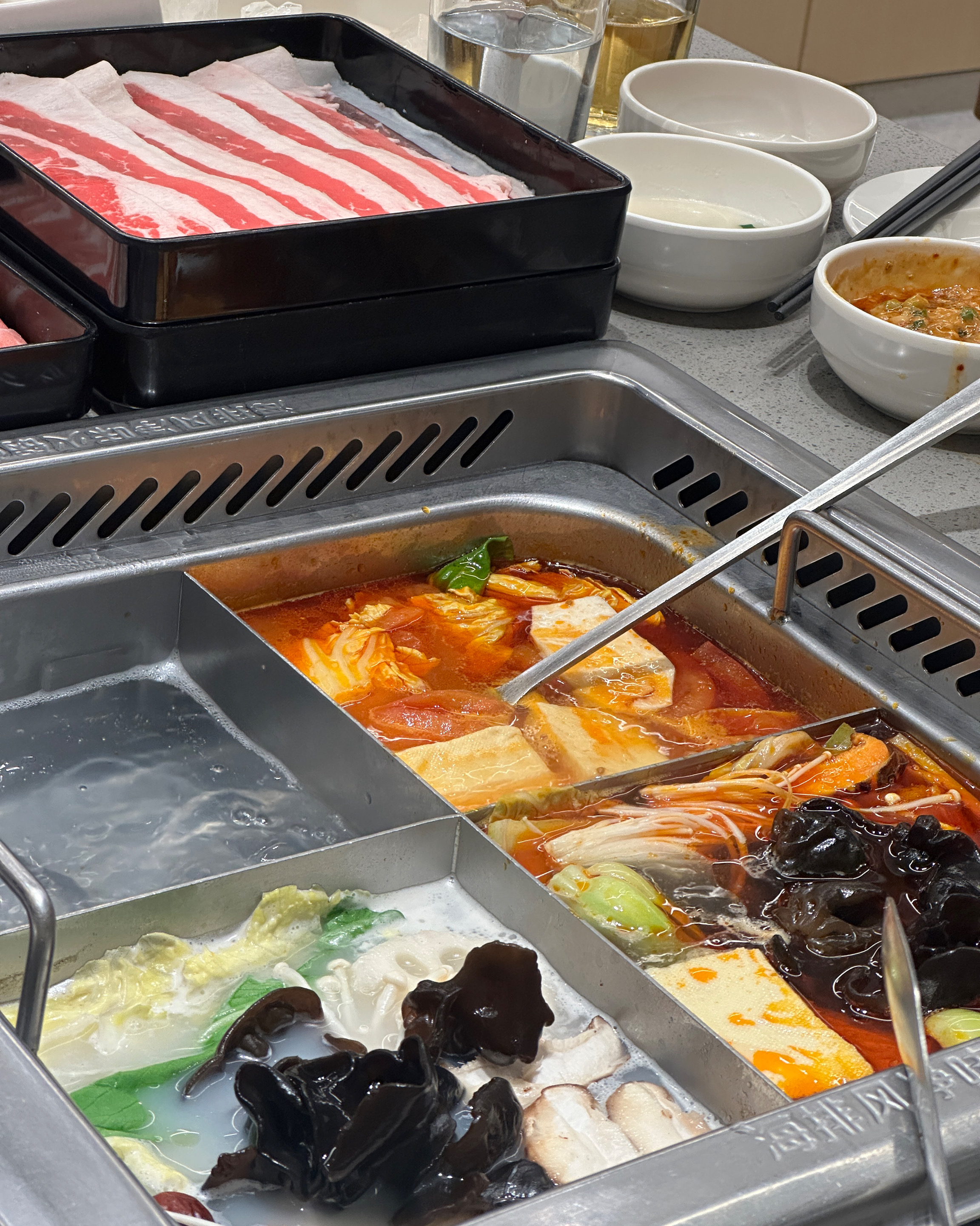하이디라오는 전설 아니겠어요? - 명동 맛집 하이디라오 명동점