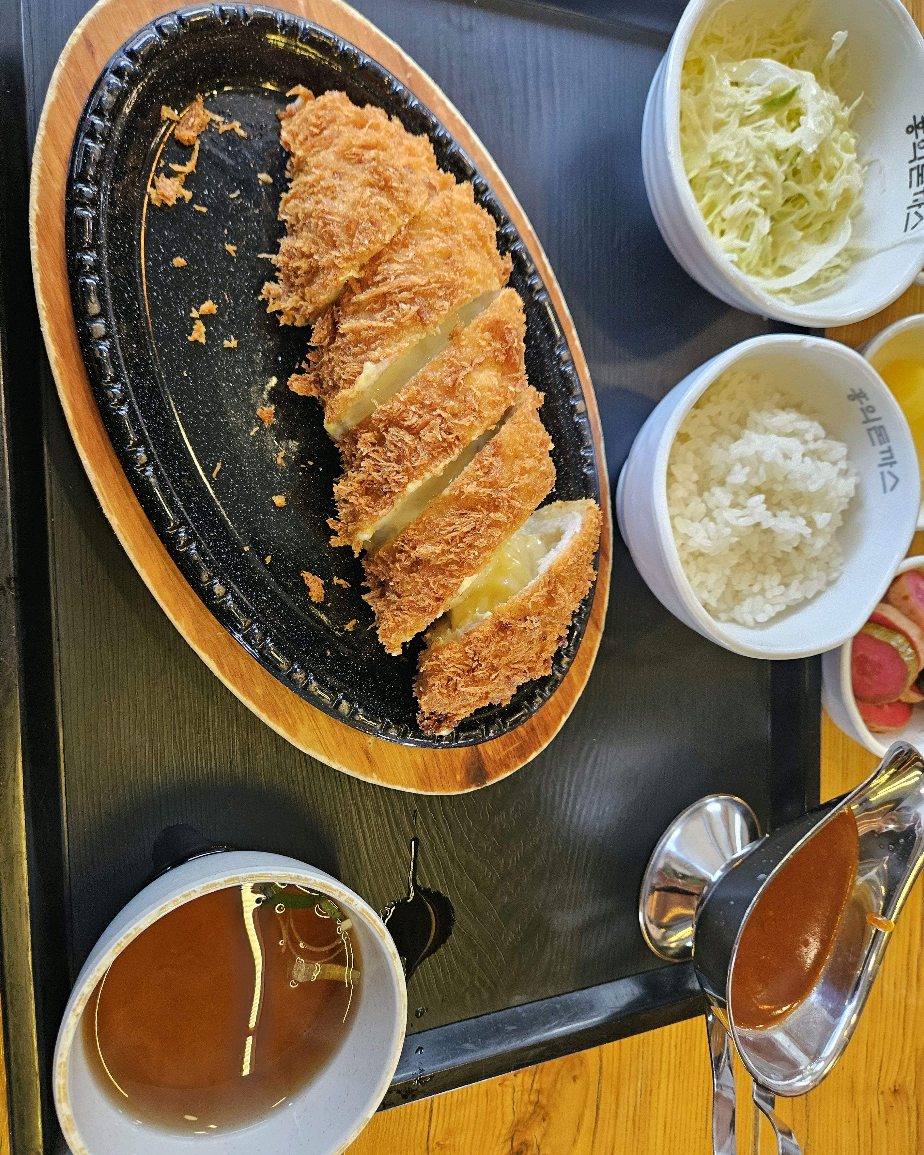 돈까스 맛있네요 - 울산 삼산 맛집 홍익돈까스 울산삼산점