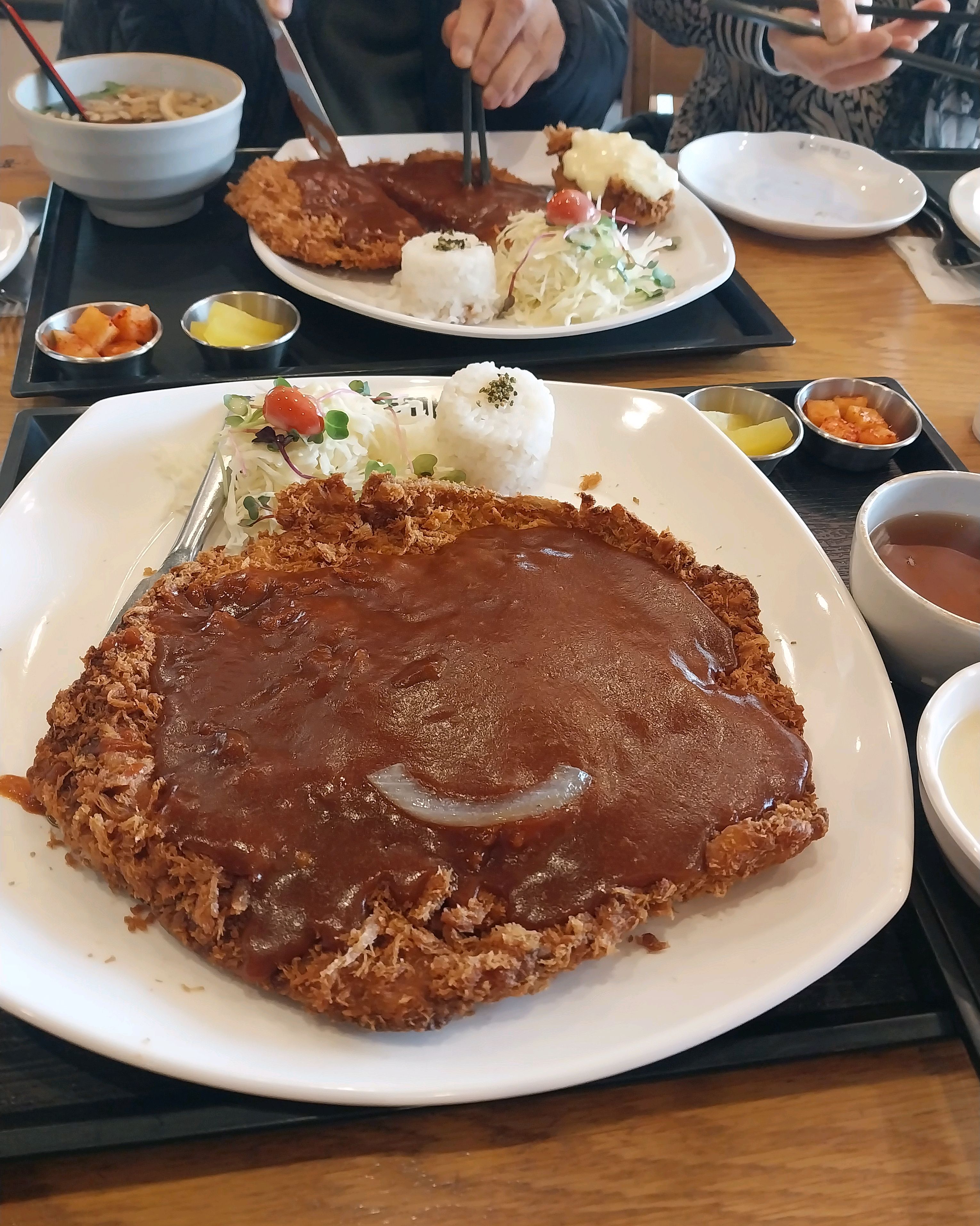 지난번에 갔다가 실패하고 드뎌 성공! - 파주 운정 맛집 홍익돈까스 파주운정점